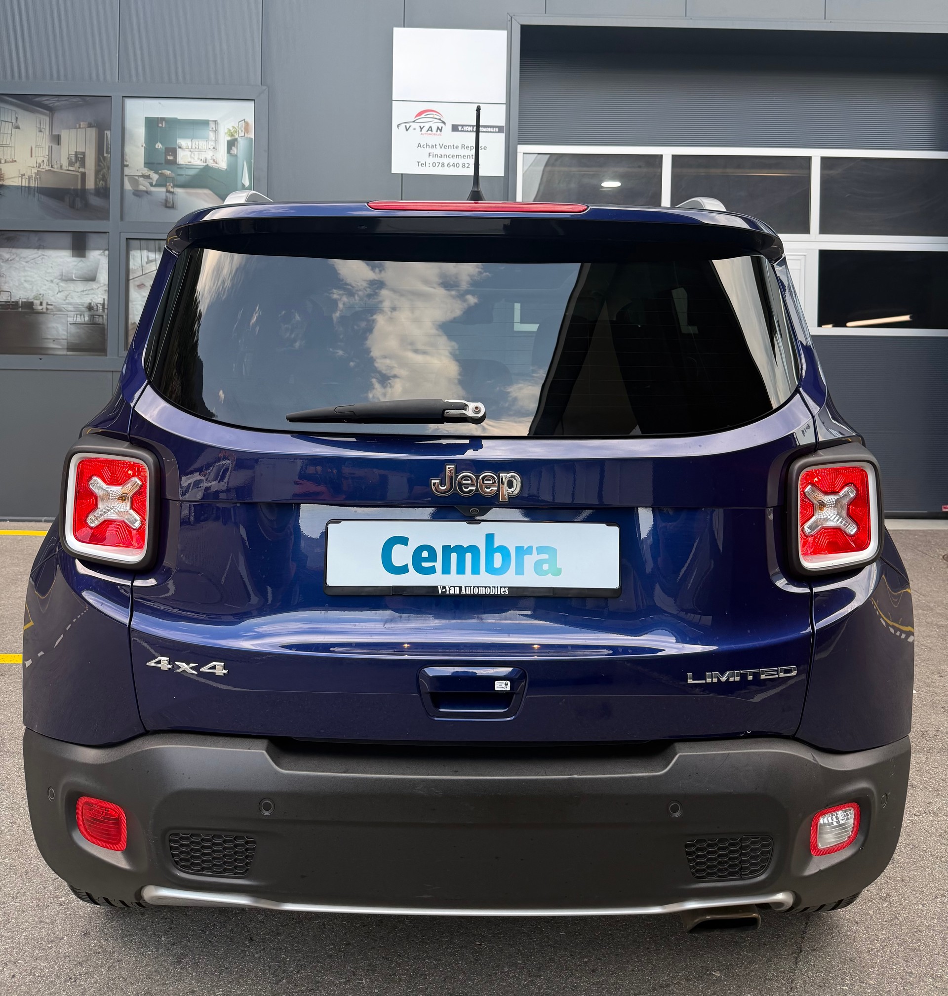 JEEP Renegade 1.4 Turbo Limited AWD-image-6