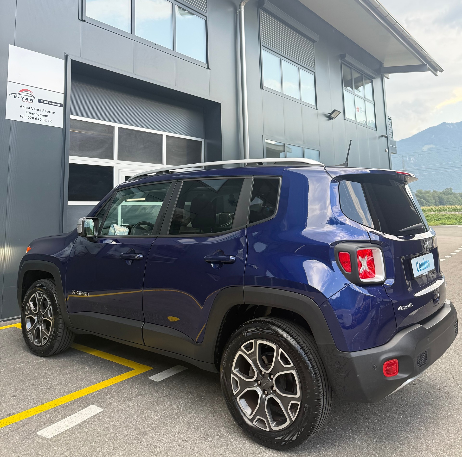 JEEP Renegade 1.4 Turbo Limited AWD-image-5