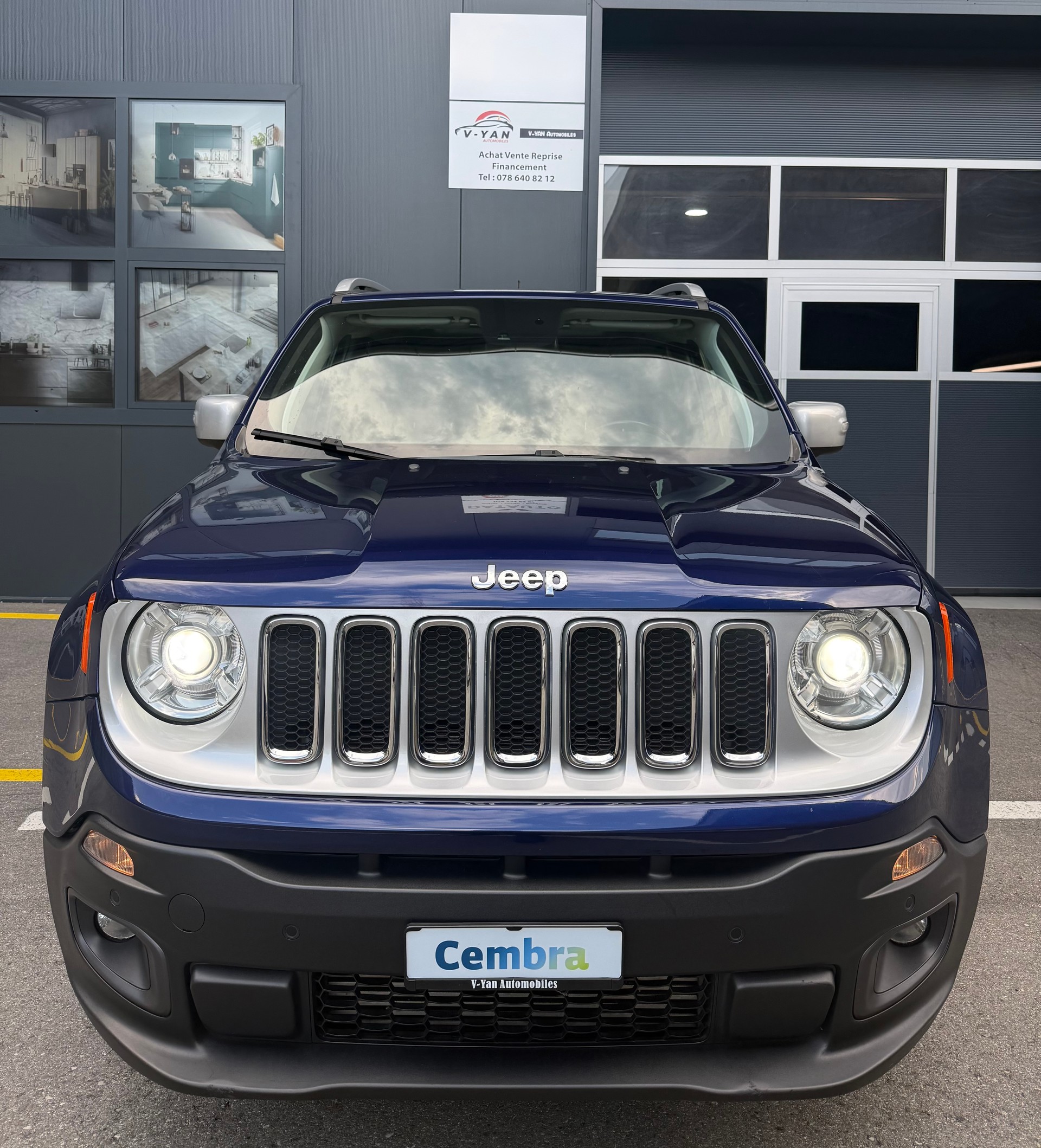 JEEP Renegade 1.4 Turbo Limited AWD-image-2