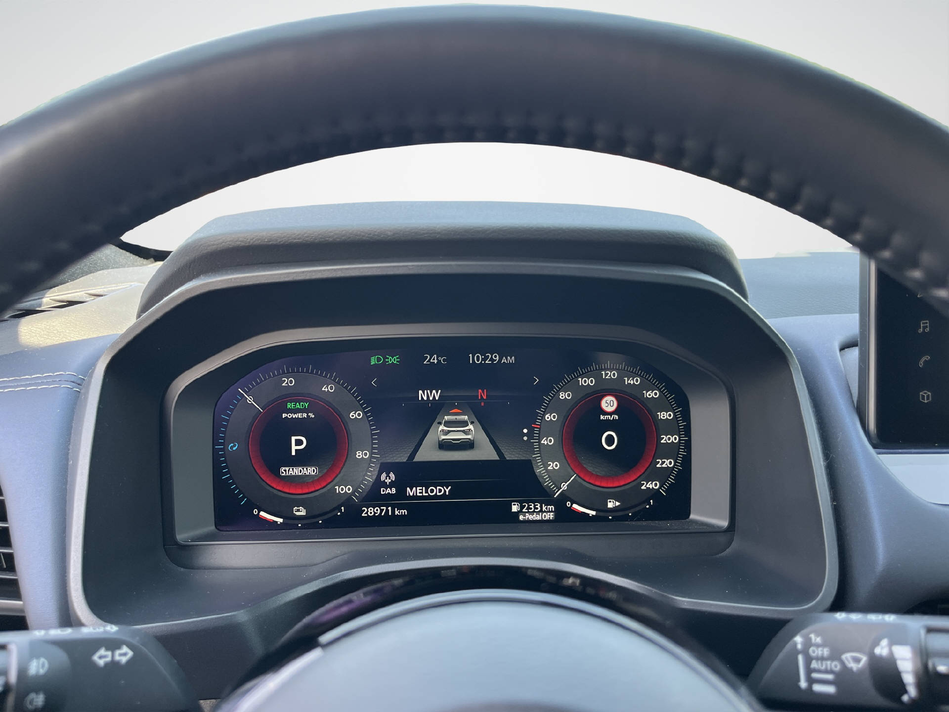NISSAN Qashqai 1.5 VC-T Tekna-image-8