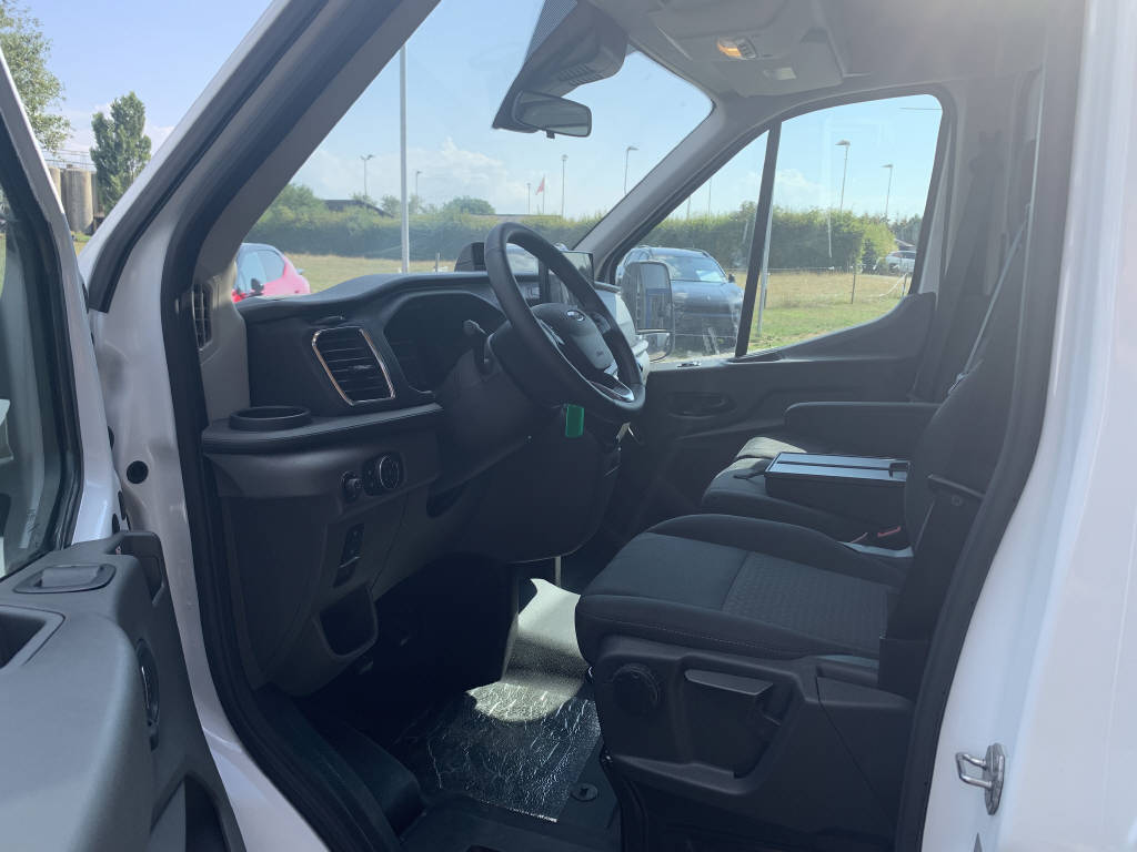 FORD Transit Chassis Doppelkabine 350 L3 2.0 EcoBlue 165 Trend-image-6