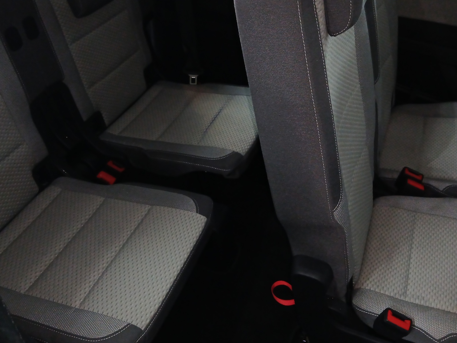 VW Touran 1.5 TSI EVO Comfortline DSG-image-13