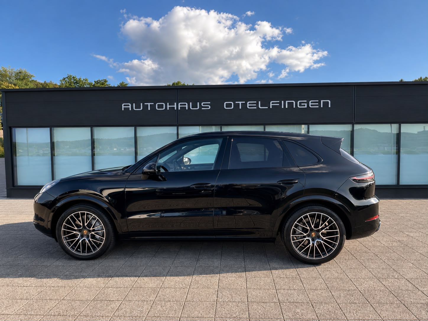 PORSCHE Cayenne 4.0 V8 Turbo-image-0