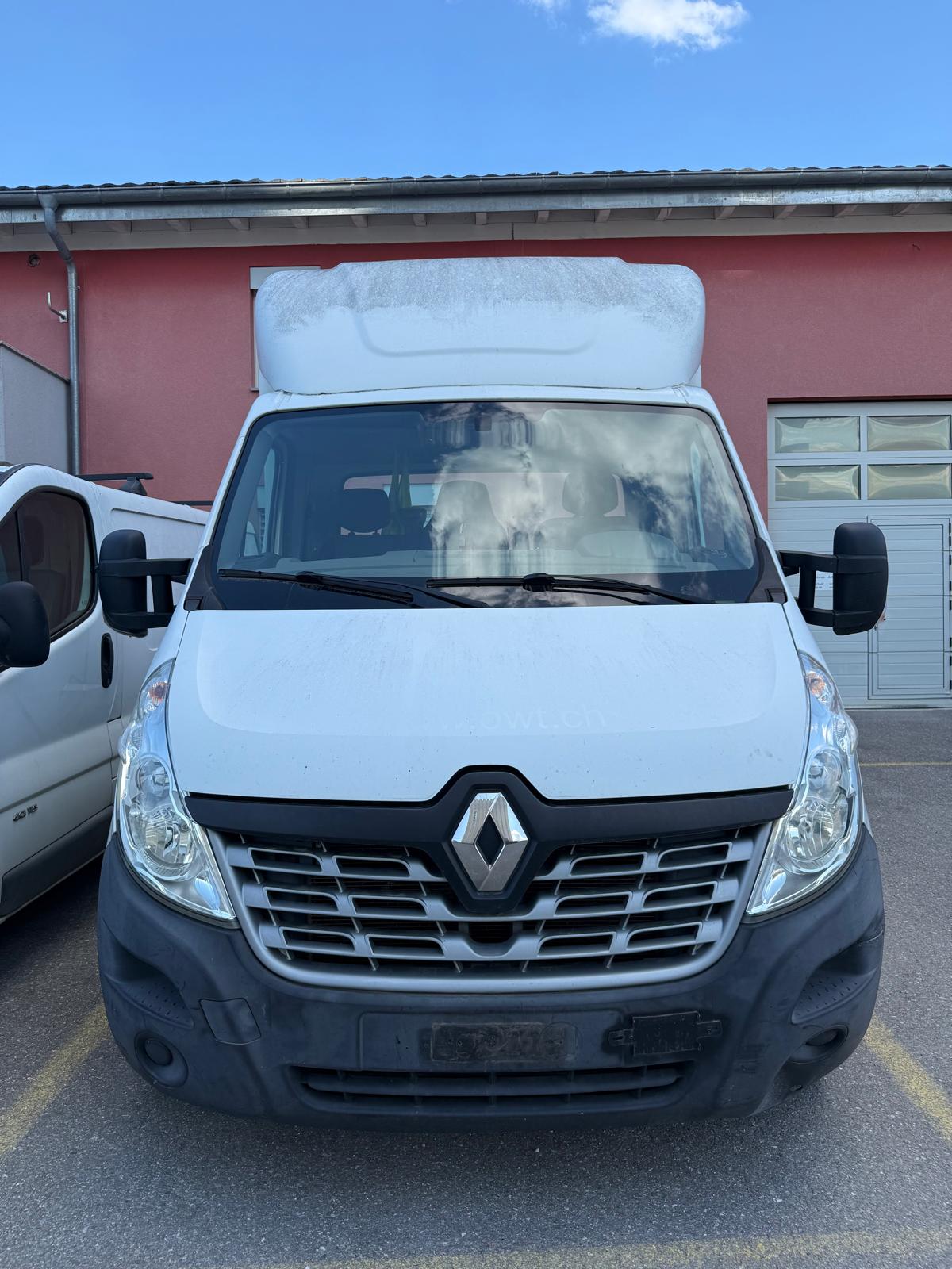 RENAULT Master dci165-image-0
