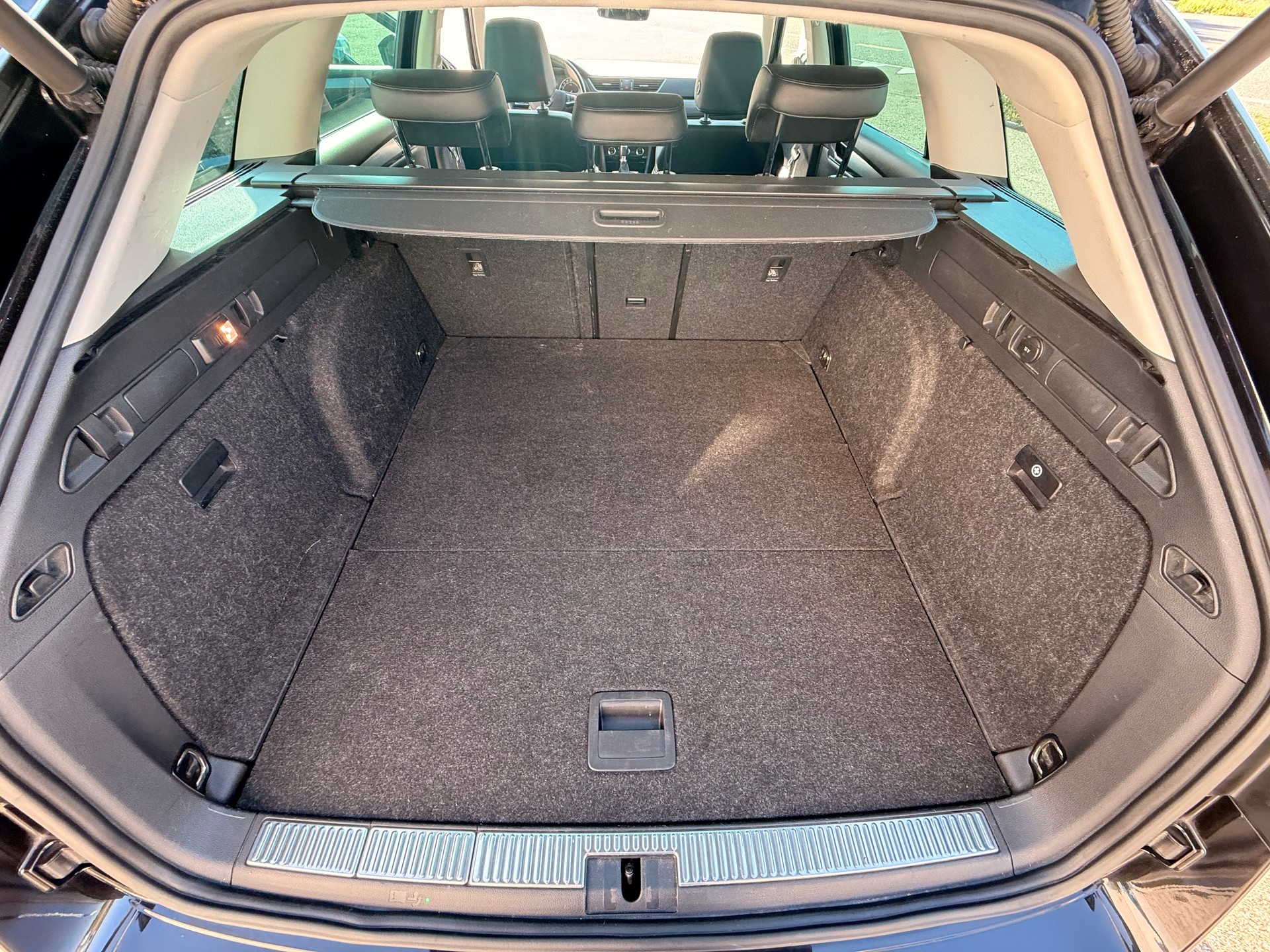 SKODA Superb Combi 2.0 TDi Style 4x4 DSG-image-5
