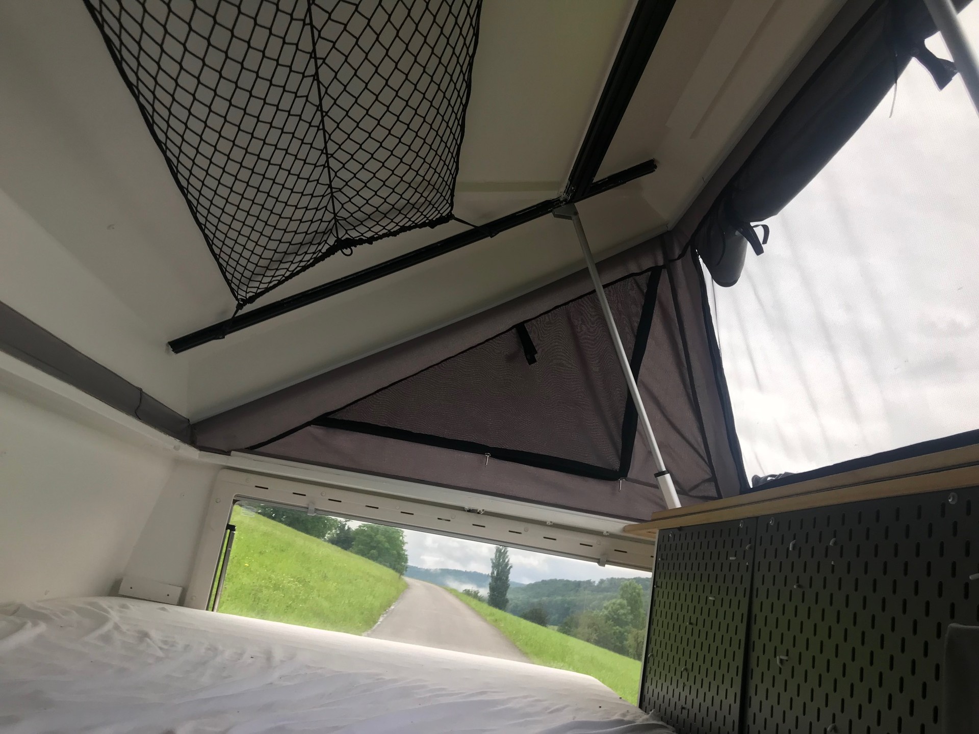 JEEP 3.8 Rubicon OFFROAD CAMPER-image-13