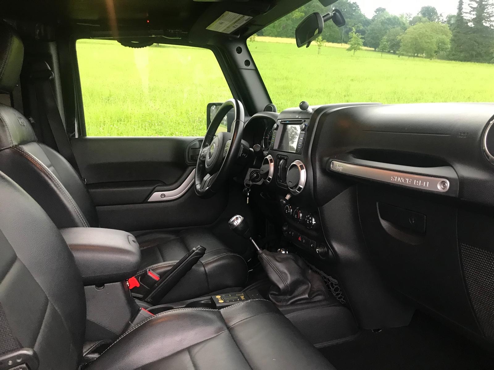 JEEP 3.8 Rubicon OFFROAD CAMPER-image-11