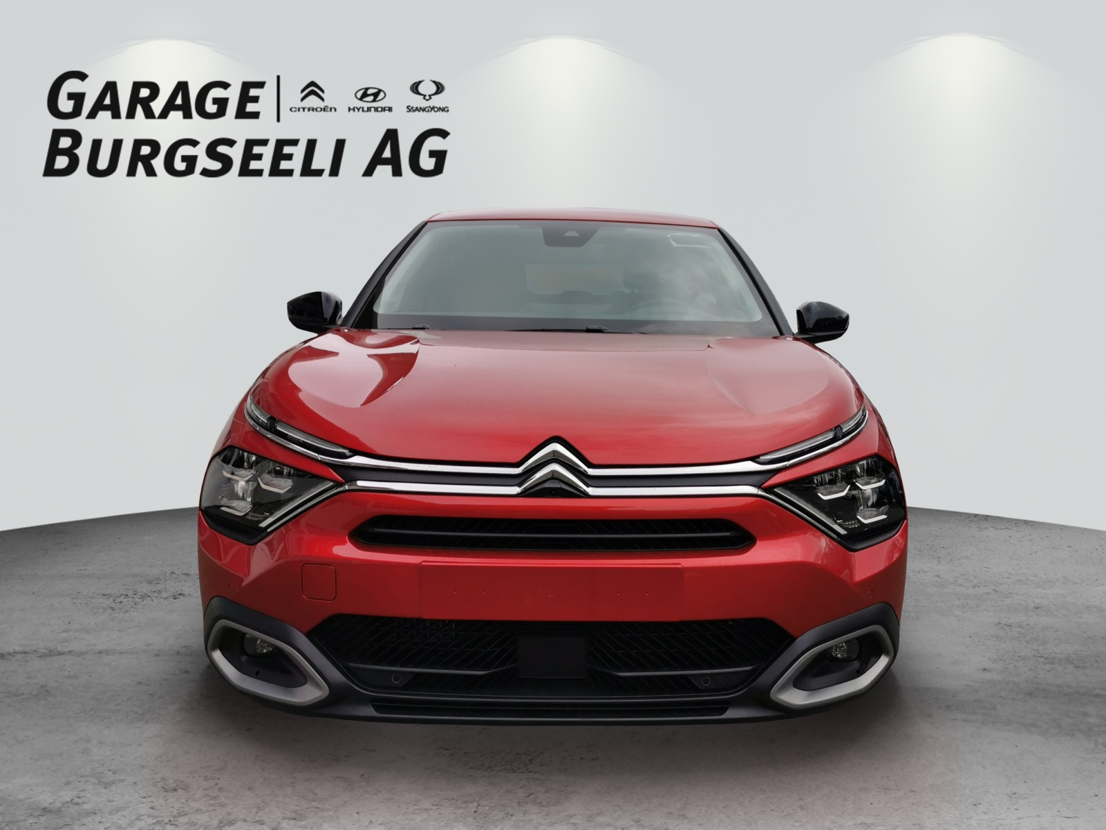 CITROEN C4 1.2 Pure Tech Shine EAT8-image-1