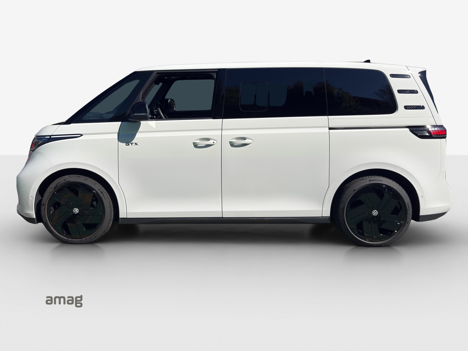 VW ID.Buzz NWB GTX 4 Motion-image-1