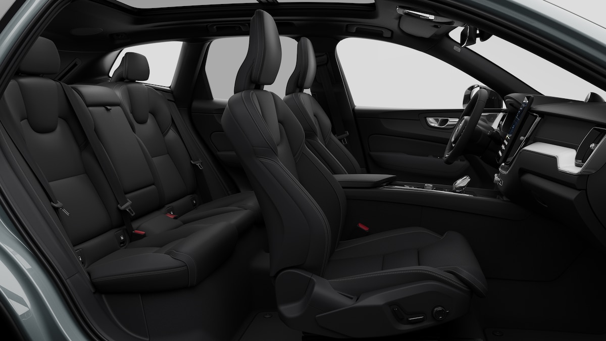 VOLVO XC60 2.0 B5 MH Black Edition AWD-image-13