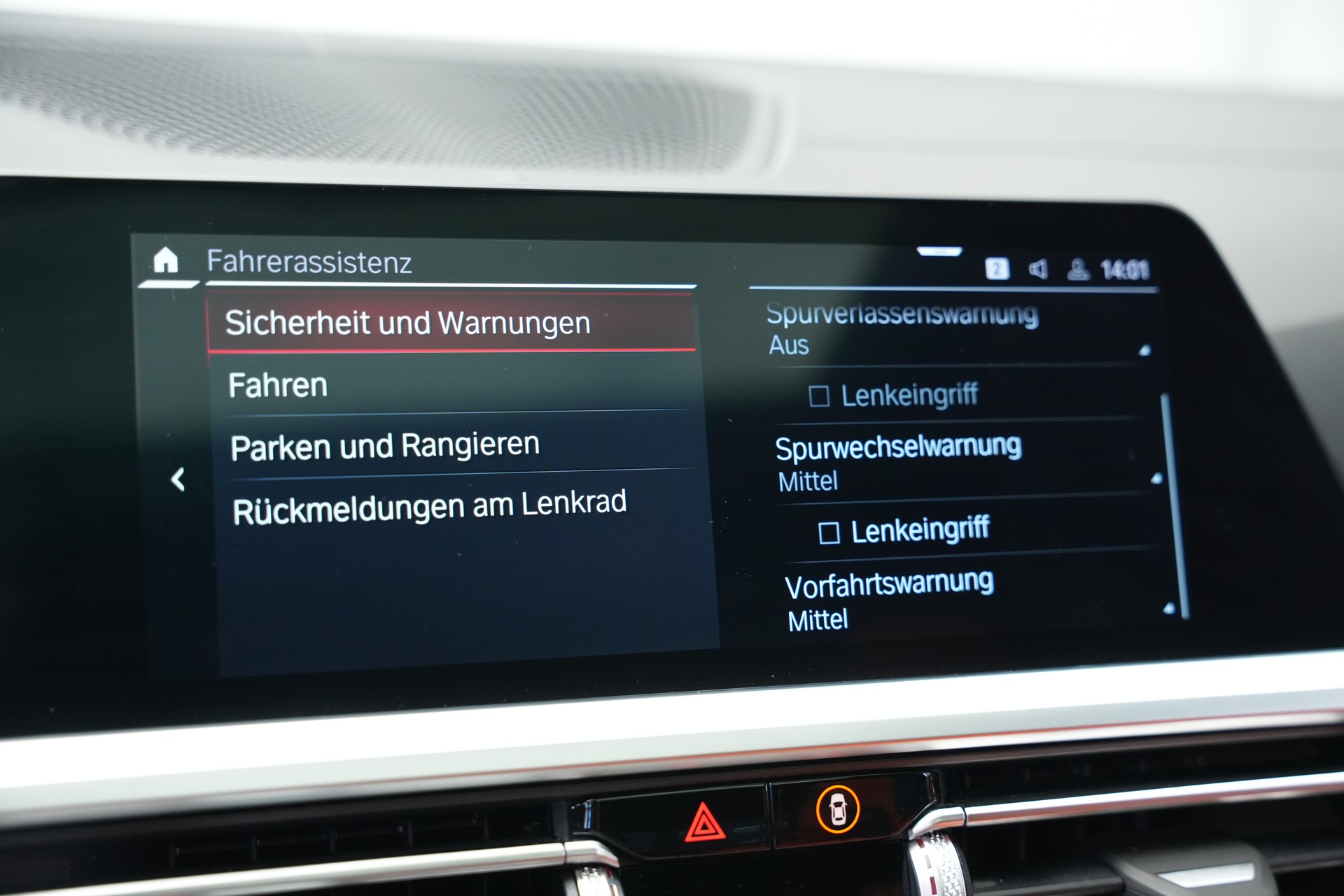 BMW M3 Competition M xDrive *CH-Fahrzeug*-image-37