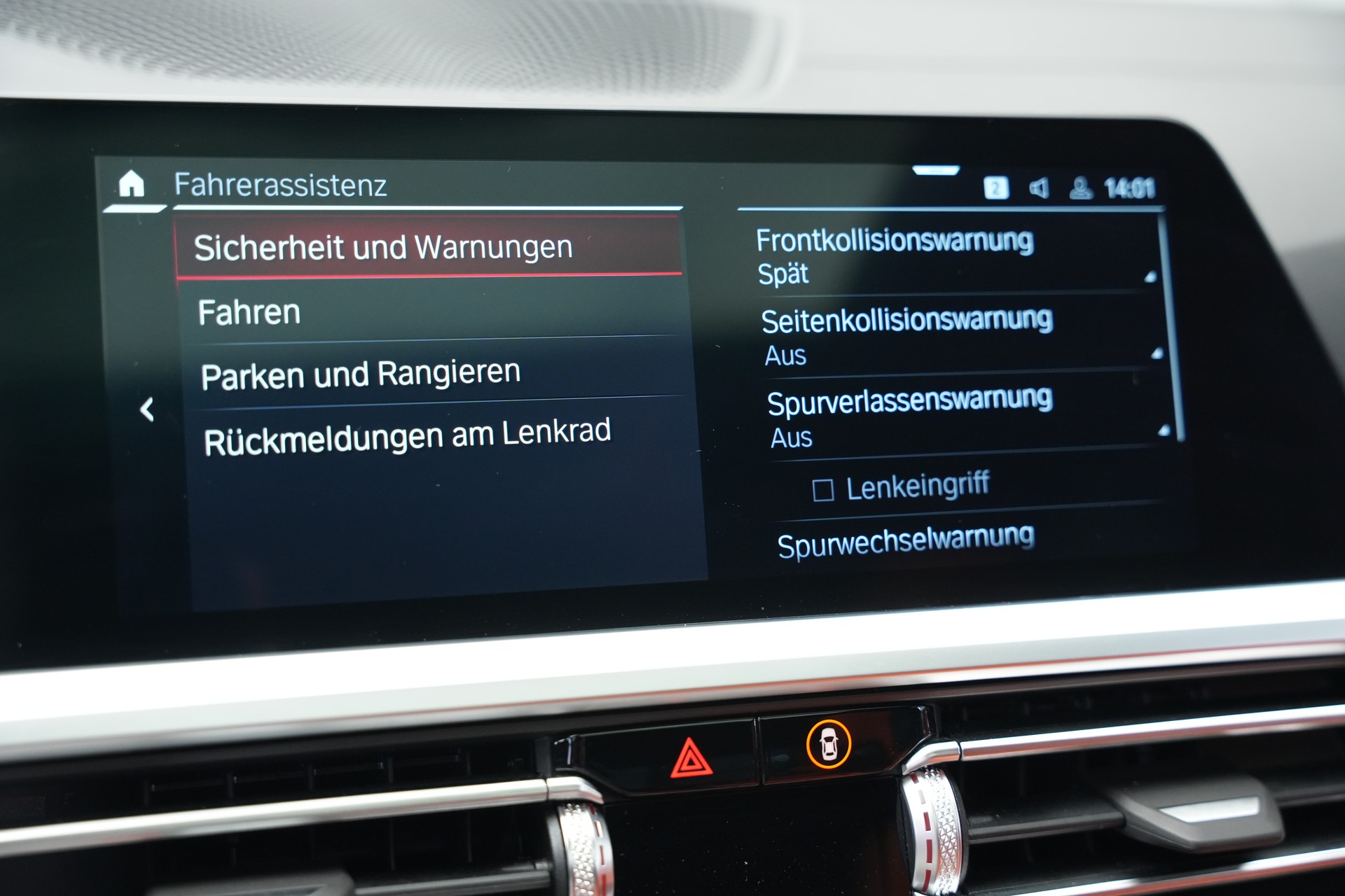 BMW M3 Competition M xDrive *CH-Fahrzeug*-image-36