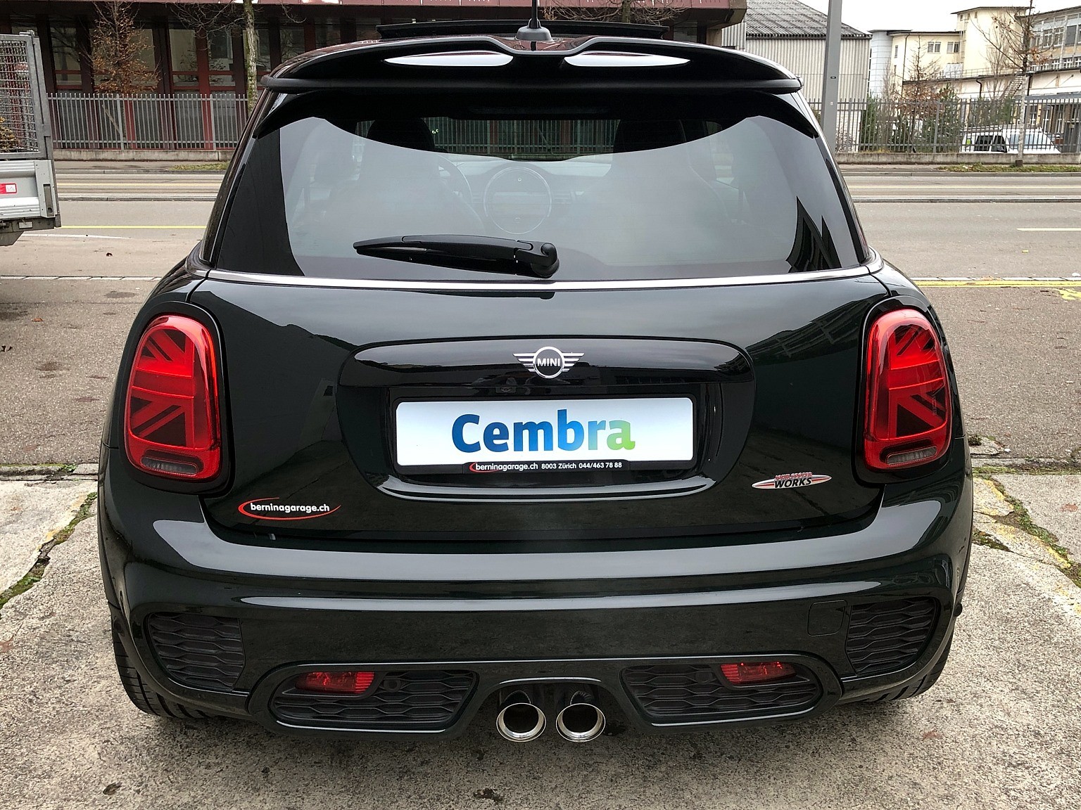 MINI Cooper JCW John Cooper Works SAG-showroom-element-2