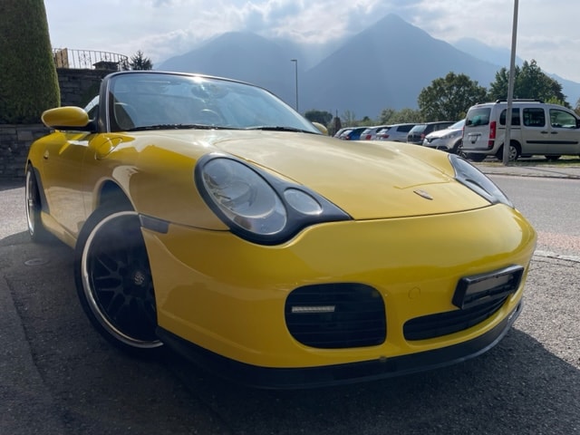 PORSCHE 3.4 Carrera-image-1