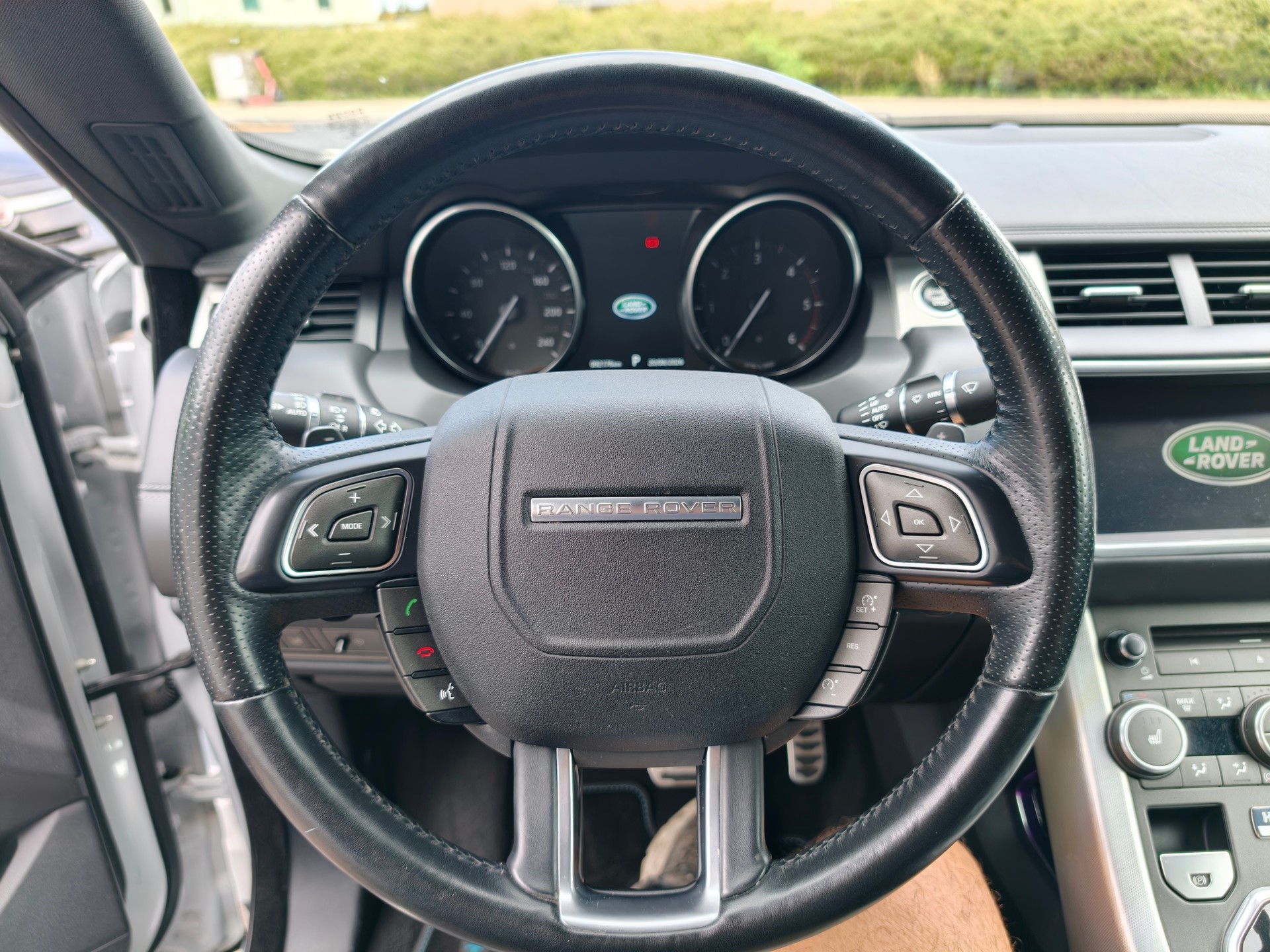 LAND ROVER Range Rover Evoque Conver. 2.0 TD4 HSE Dynamic AT9 HELLO SNOW 1 of 100-image-13