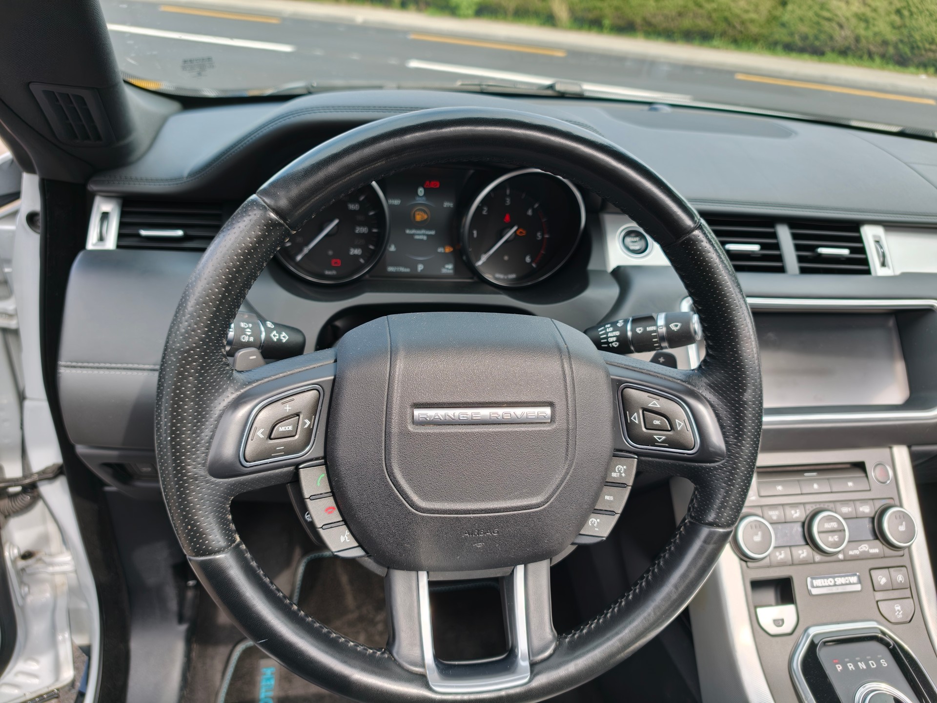LAND ROVER Range Rover Evoque Conver. 2.0 TD4 HSE Dynamic AT9 HELLO SNOW 1 of 100-image-9