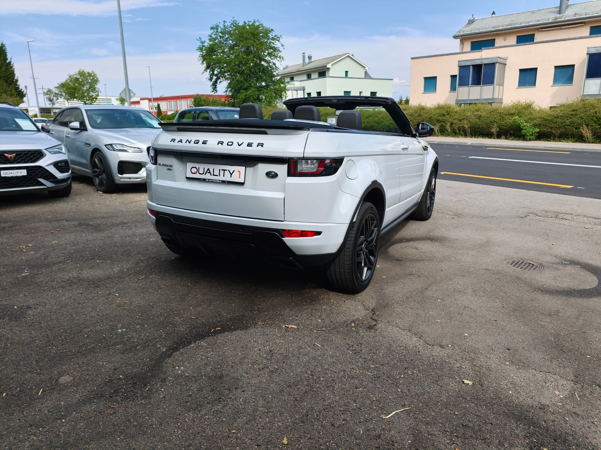LAND ROVER Range Rover Evoque Conver. 2.0 TD4 HSE Dynamic AT9 HELLO SNOW 1 of 100-image-5