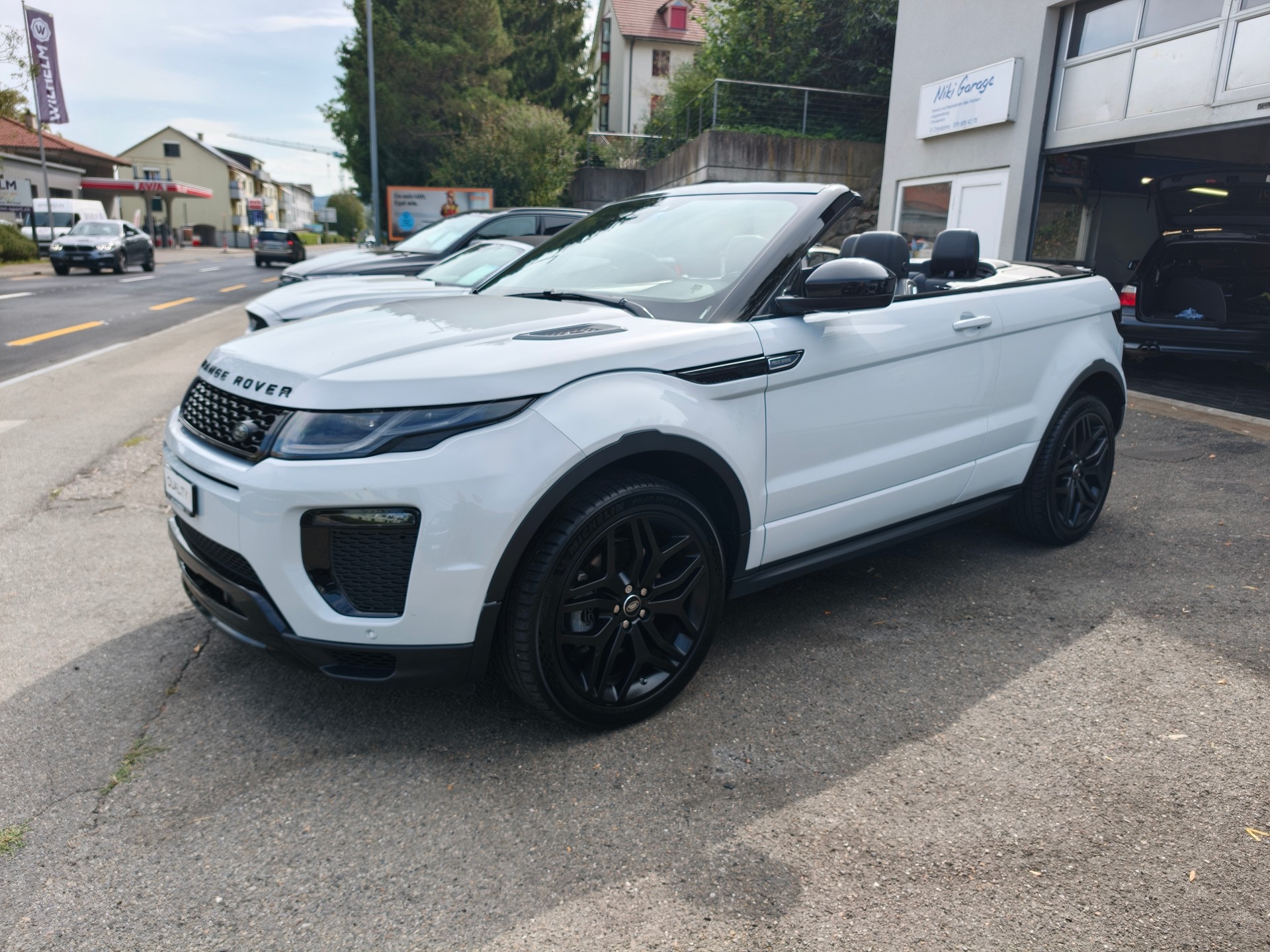 LAND ROVER Range Rover Evoque Conver. 2.0 TD4 HSE Dynamic AT9 HELLO SNOW 1 of 100-image-0