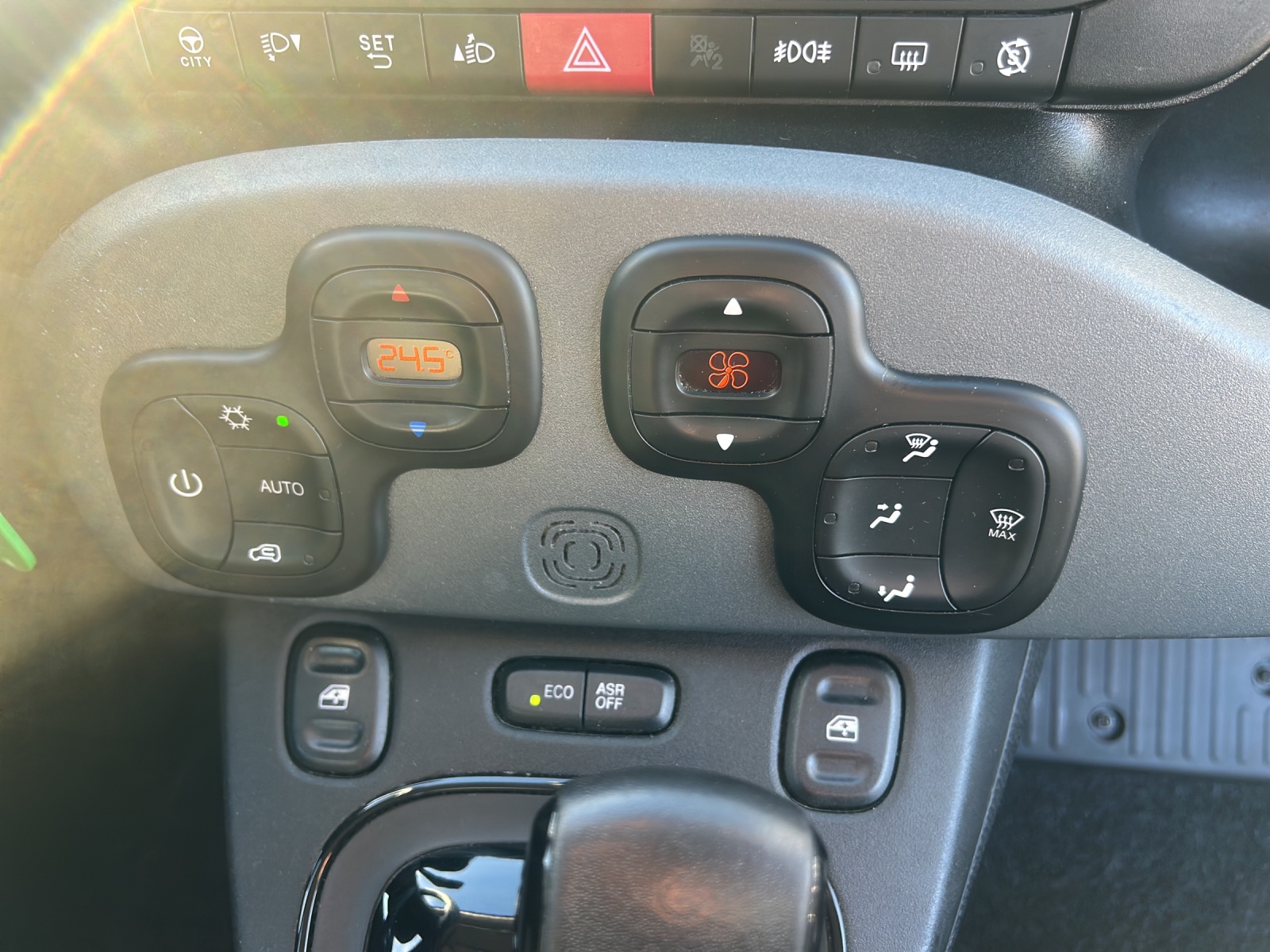 FIAT Panda 0.9 Twinair Turbo Lounge MTA-image-13