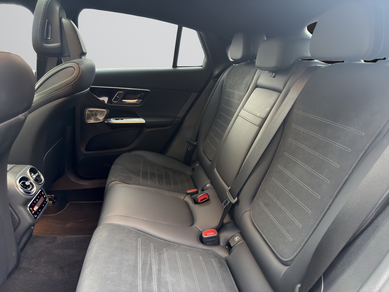 MERCEDES-BENZ GLC Coupé 220 d 4Matic-image-13