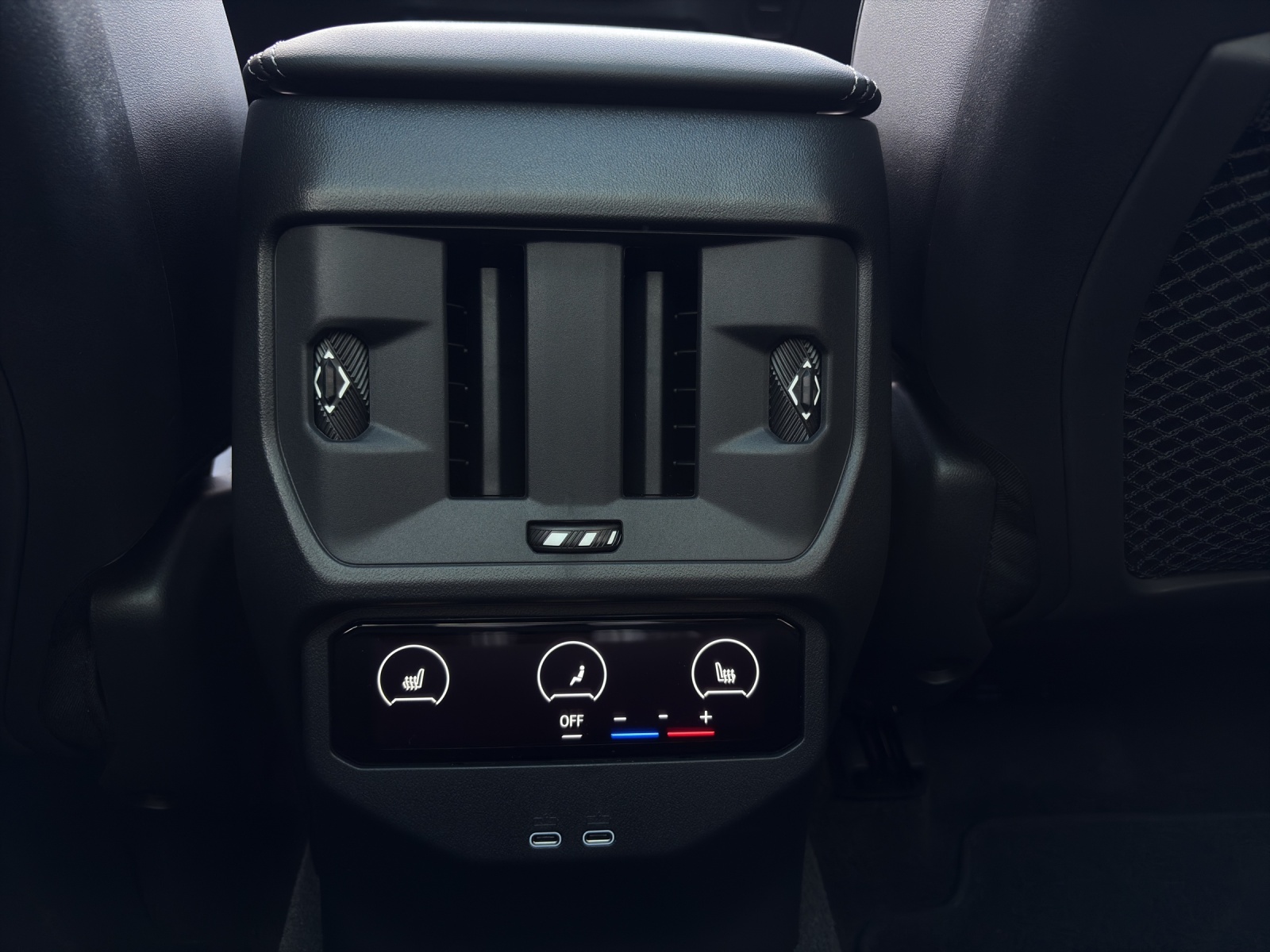 BMW X3 xDrive30e-image-16
