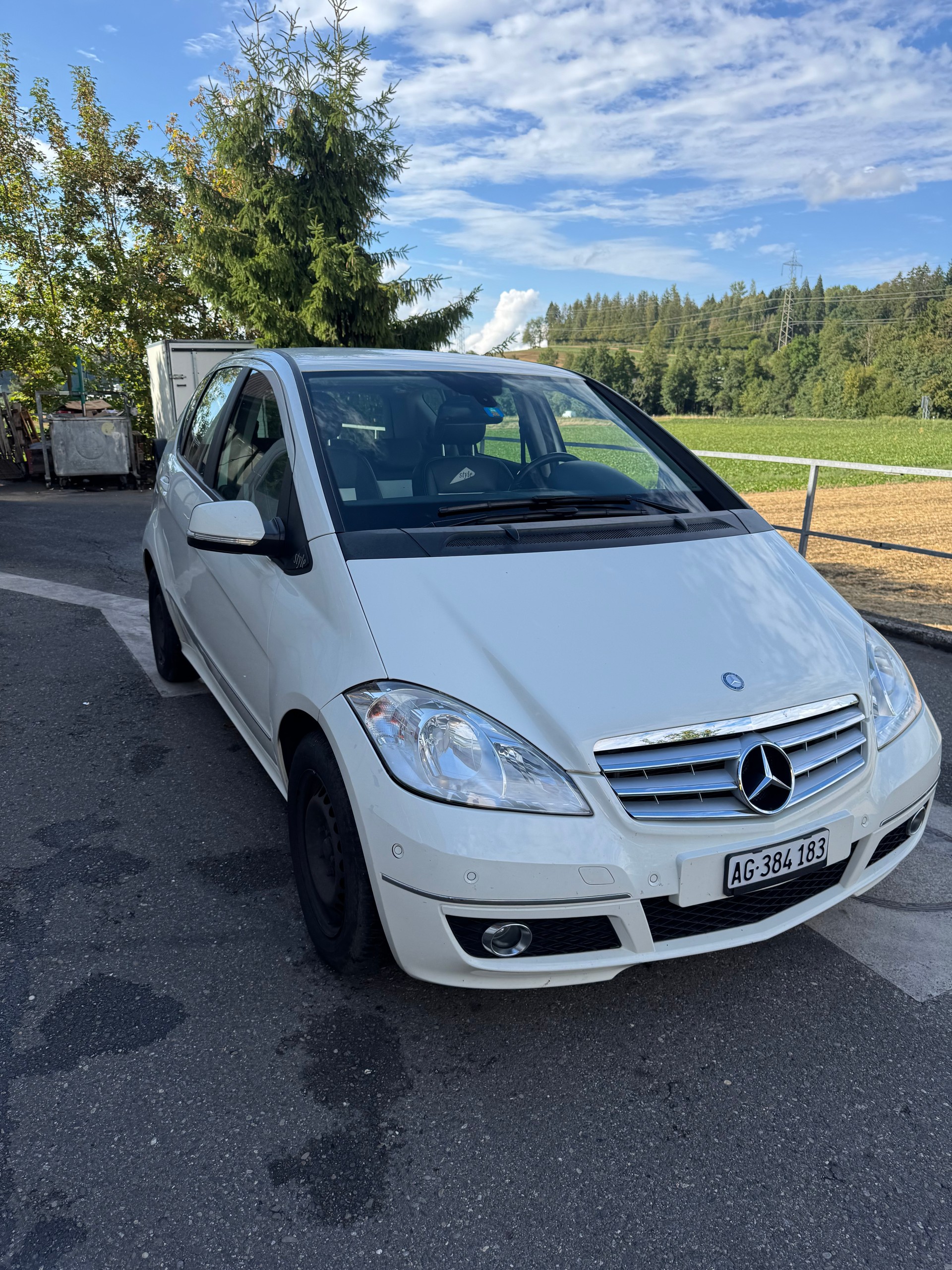 MERCEDES-BENZ A 180 Style Autotronic-image-8