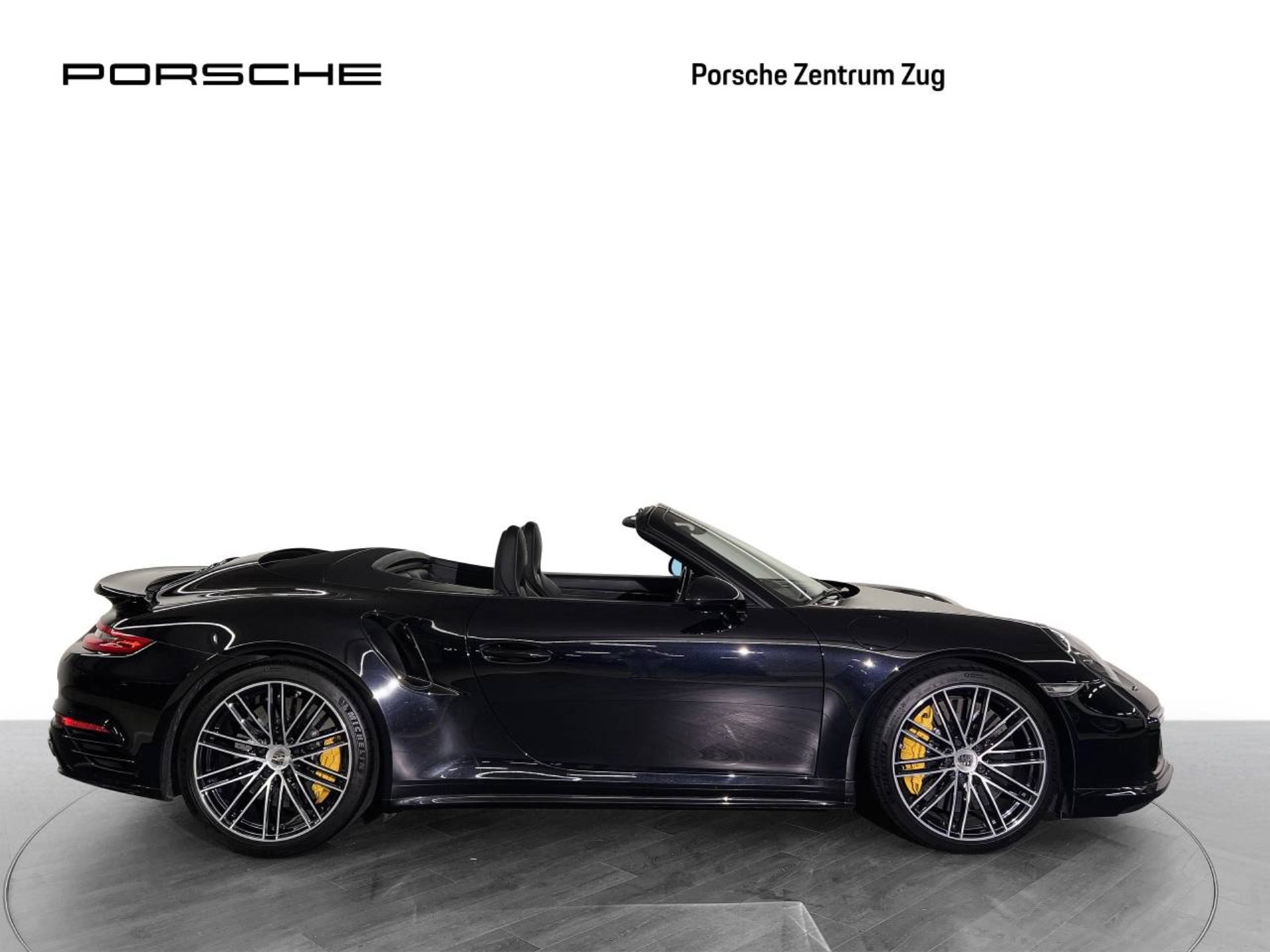 PORSCHE 911 Turbo S Cabriolet-image-9