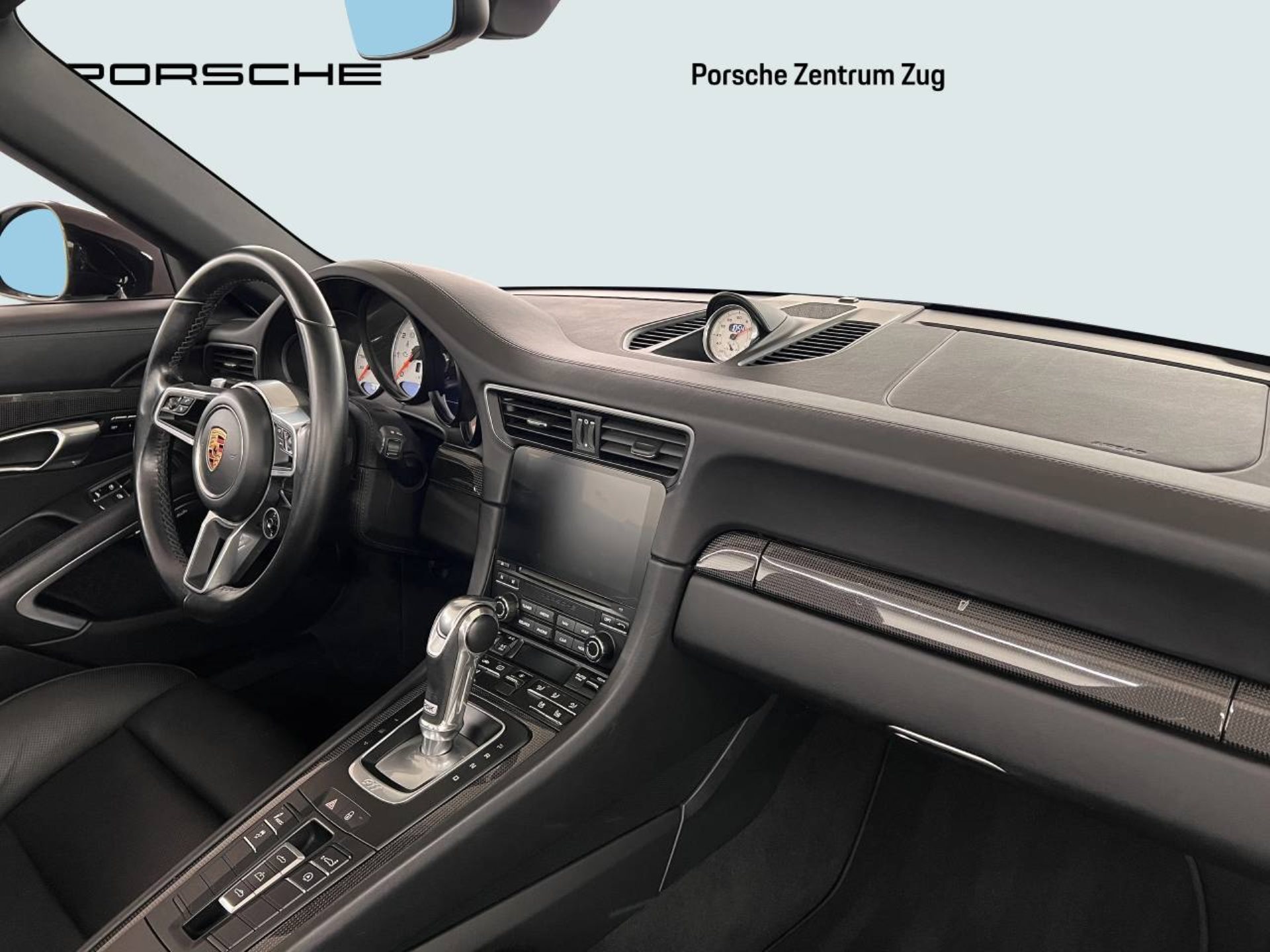 PORSCHE 911 Turbo S Cabriolet-image-18