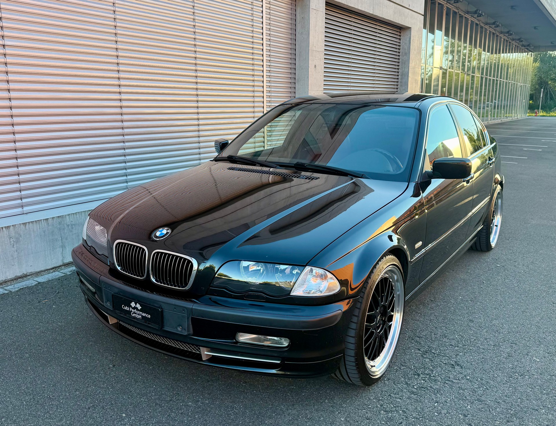 BMW 330xi *Schaltgetriebe*-image-1