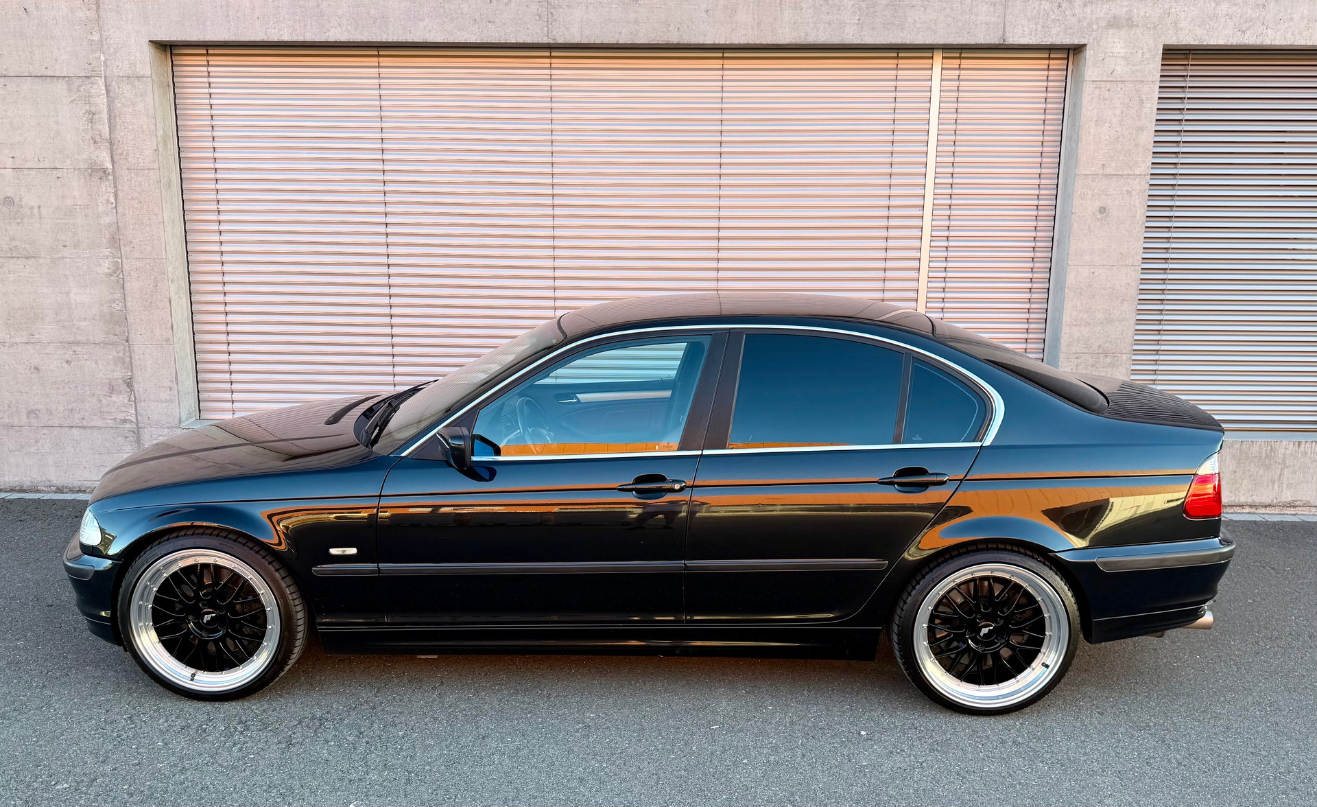 BMW 330xi *Schaltgetriebe*-image-2