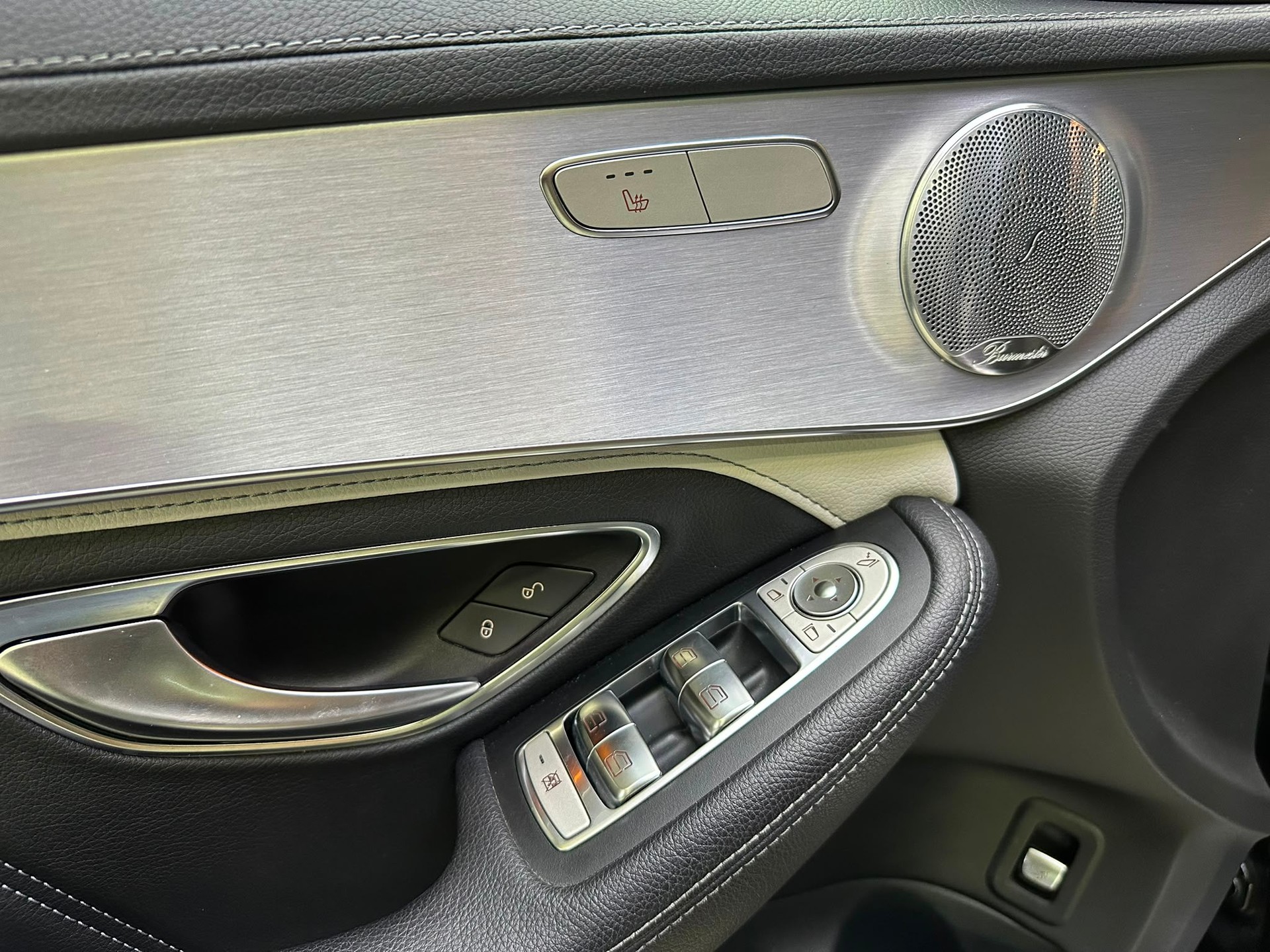 MERCEDES-BENZ C 63 S AMG Speedshift-image-13