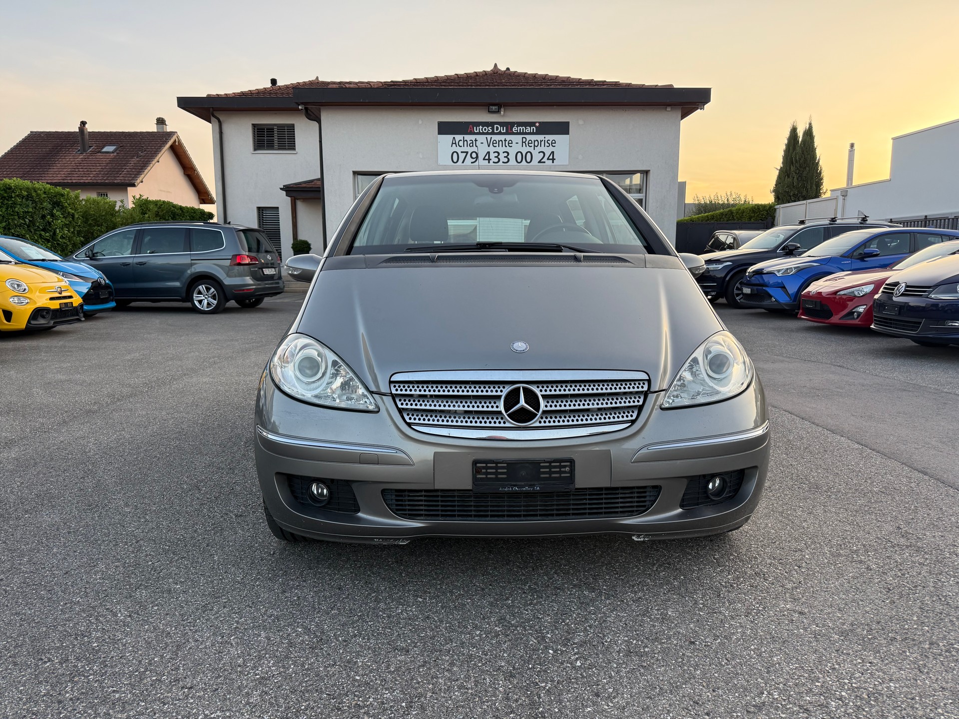 MERCEDES-BENZ A 200 T Elégance-image-0