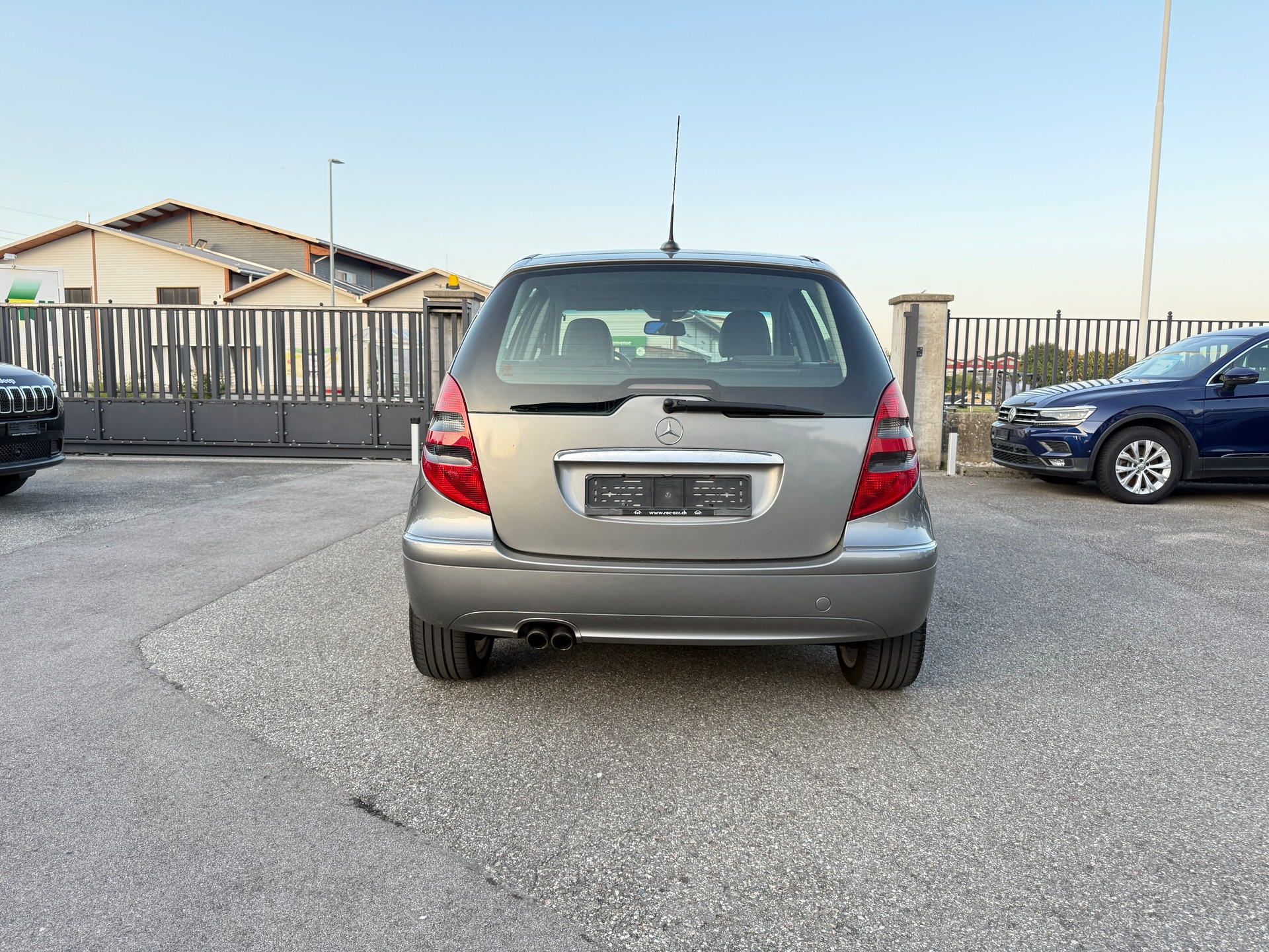 MERCEDES-BENZ A 200 T Elégance-image-6