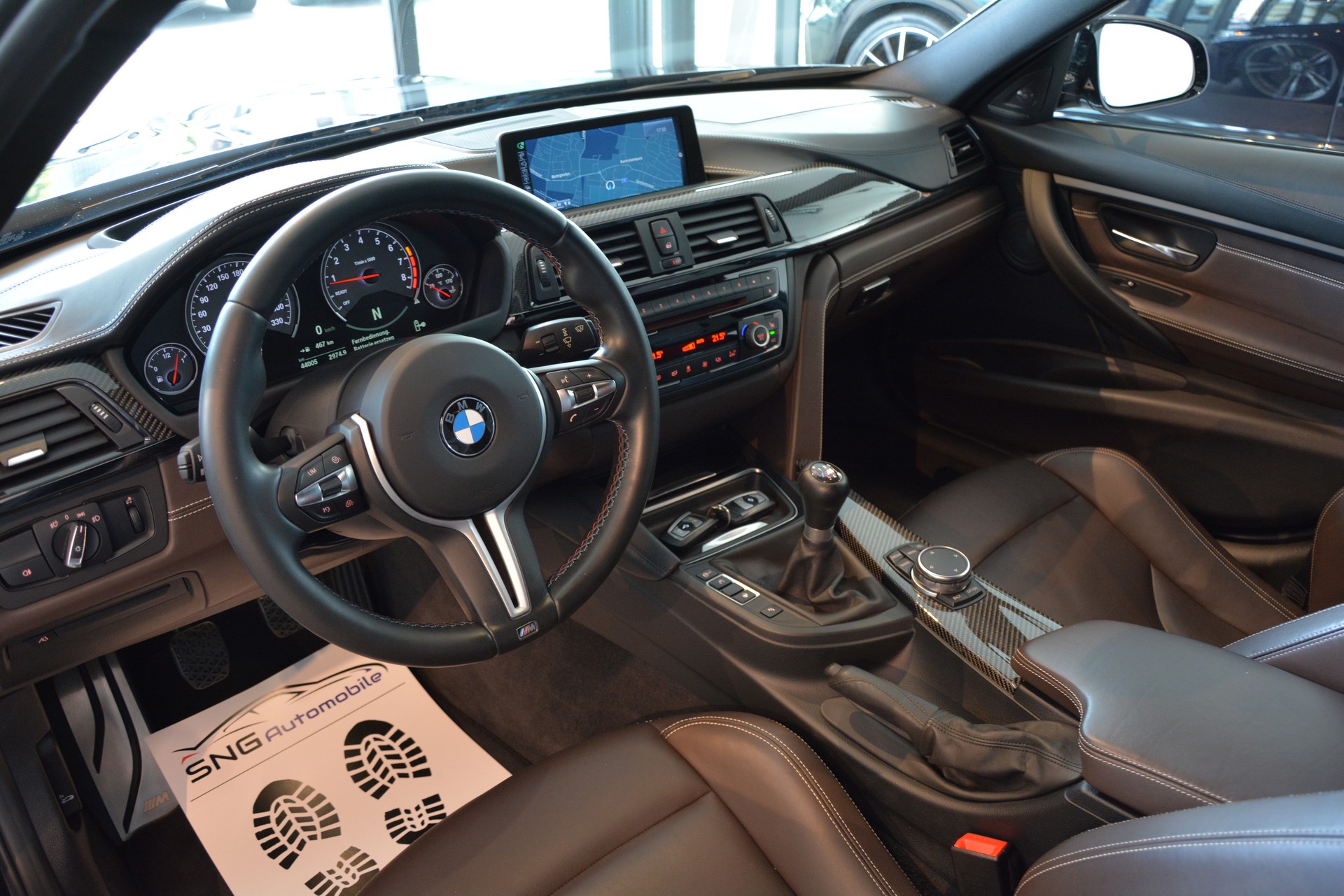 BMW M3-image-9