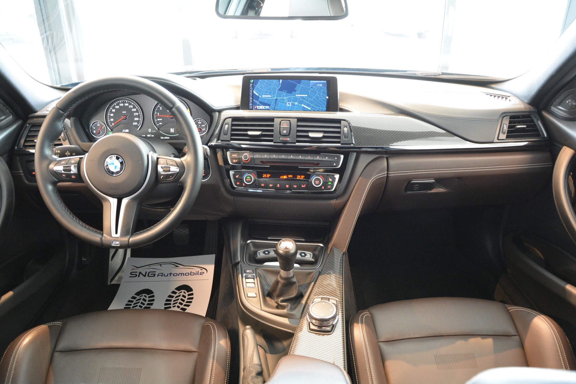 BMW M3-image-11