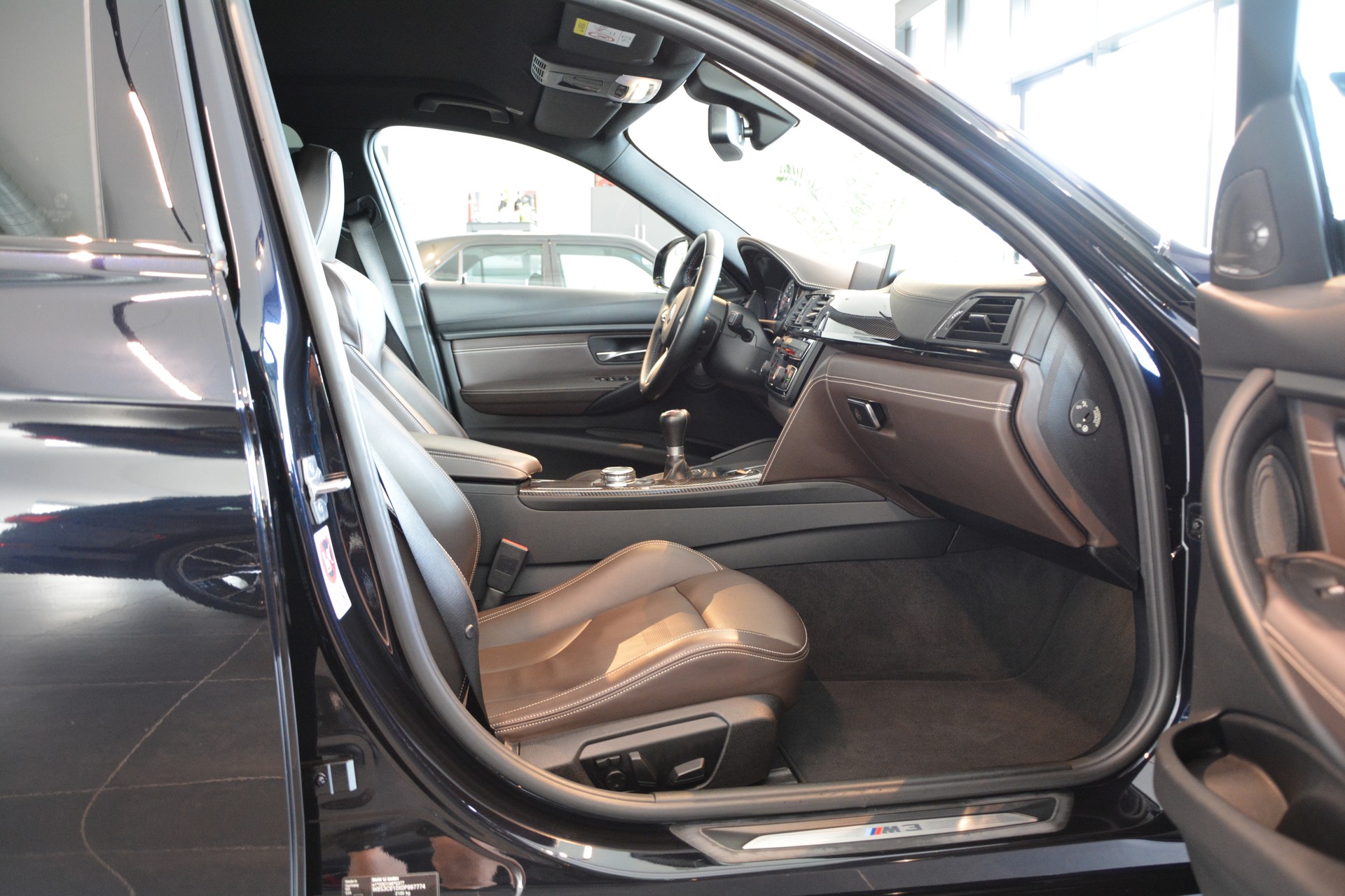 BMW M3-image-13