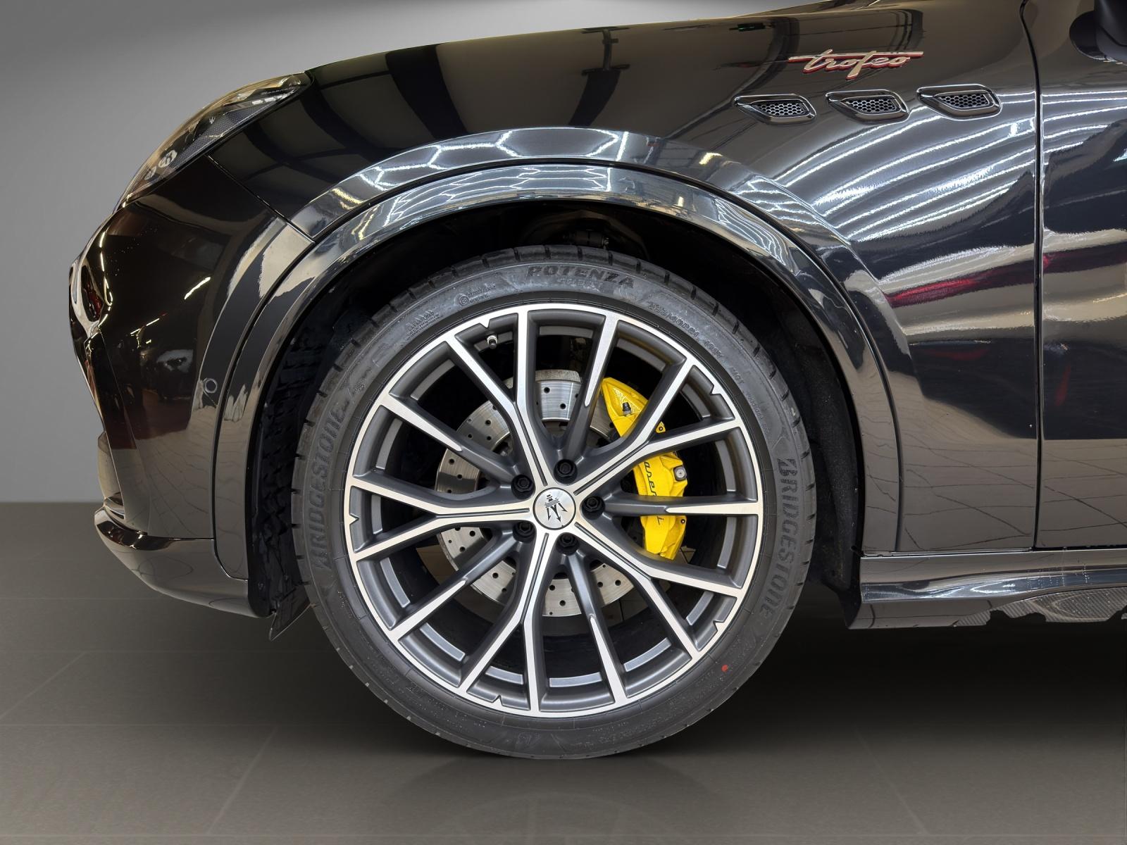 MASERATI Grecale 3.0 V6 Trofeo-image-21