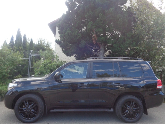 TOYOTA Land Cruiser V8 4.7 Linea Luna-image-1