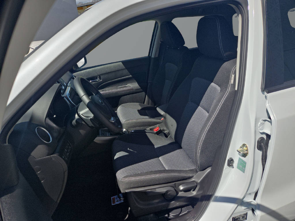 SUZUKI Vitara 1.4 T Piz Sulai Hybrid 4x4-image-5