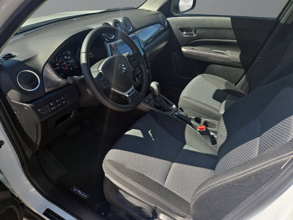 SUZUKI Vitara 1.4 T Piz Sulai Hybrid 4x4-image-6