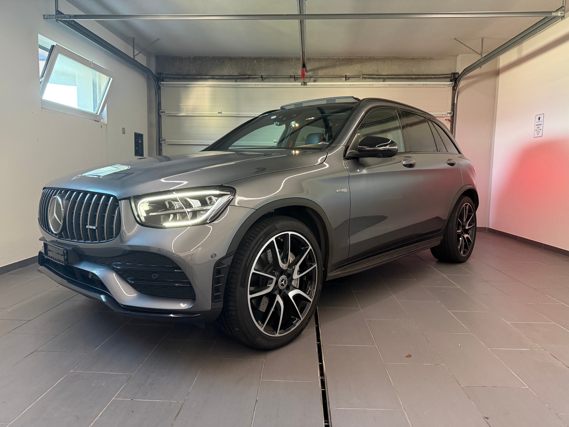 MERCEDES-BENZ GLC 43 AMG 4m-image-0