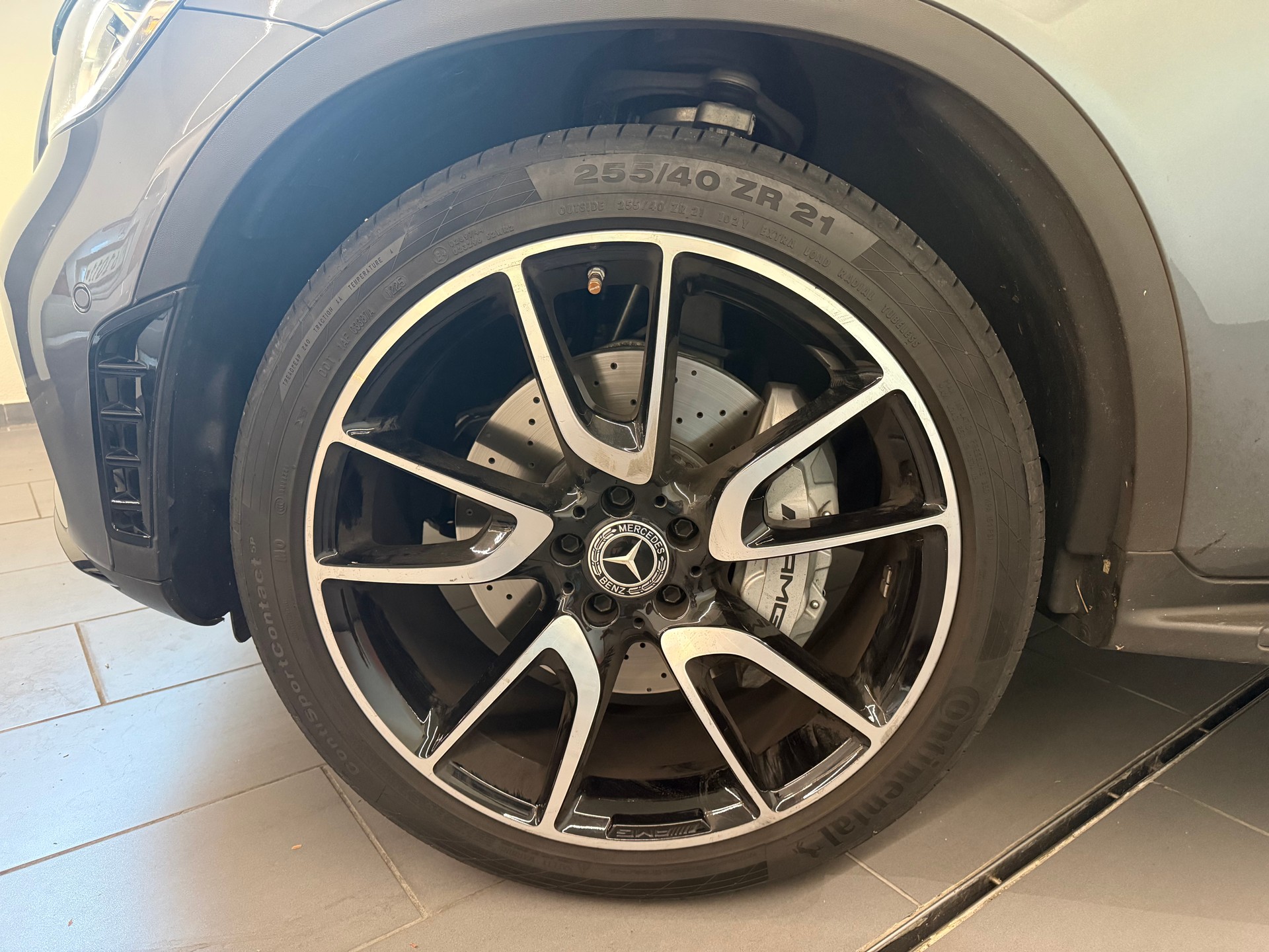 MERCEDES-BENZ GLC 43 AMG 4m-image-2