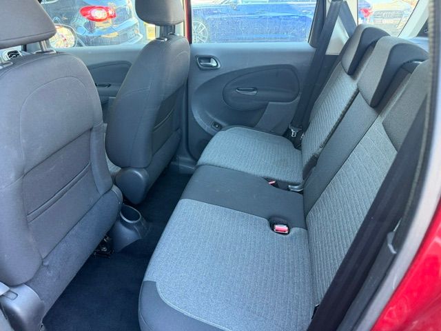 CITROEN C3 Picasso 1.2 Pure Tech Attraction-image-9