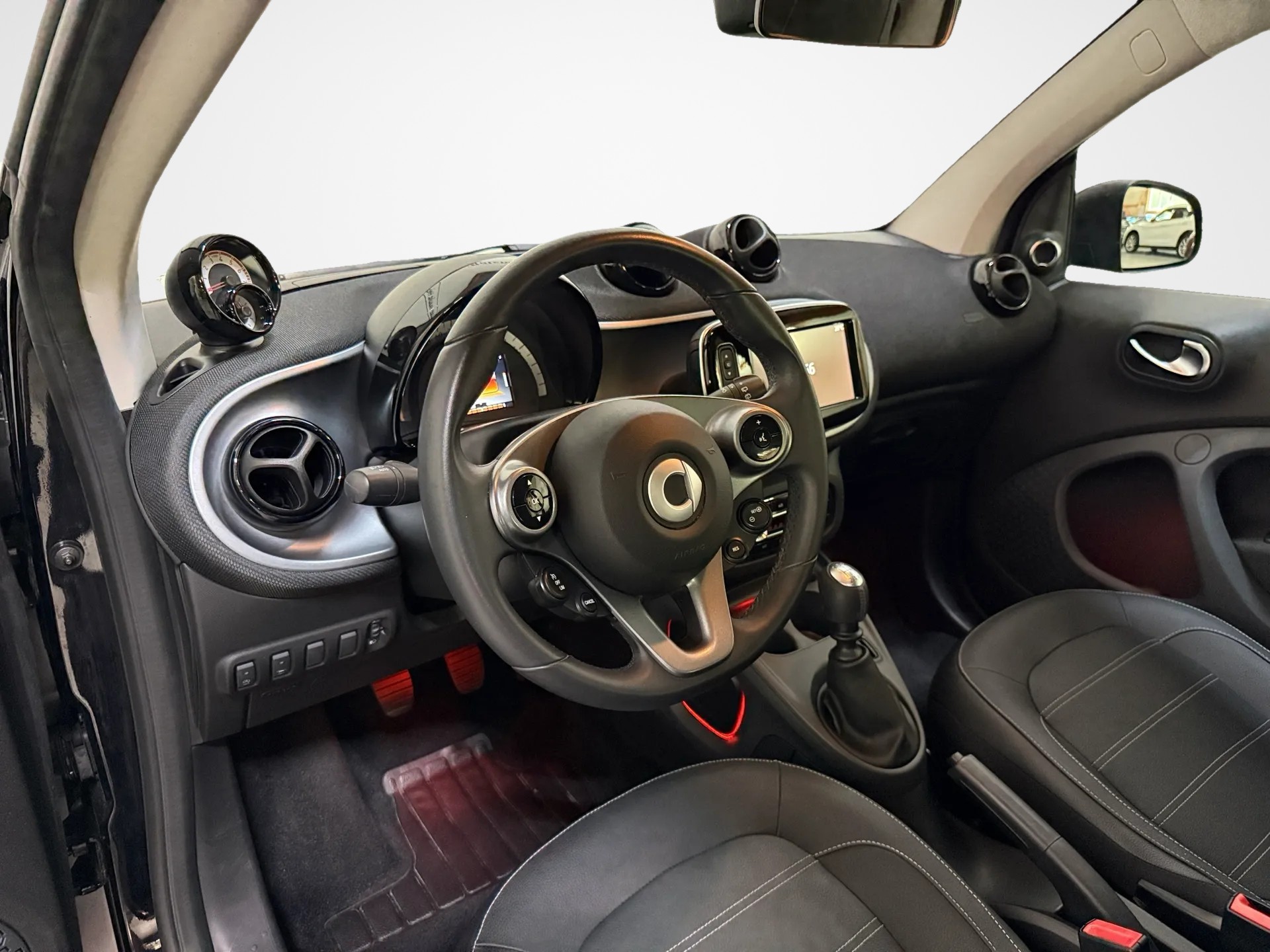 SMART fortwo prime-image-14