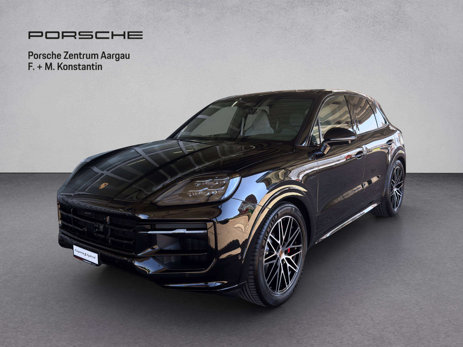 PORSCHE Cayenne S E-Hybrid Black Edition-image-0