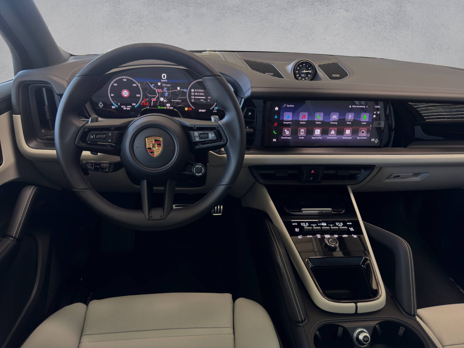 PORSCHE Cayenne S E-Hybrid Black Edition-image-5