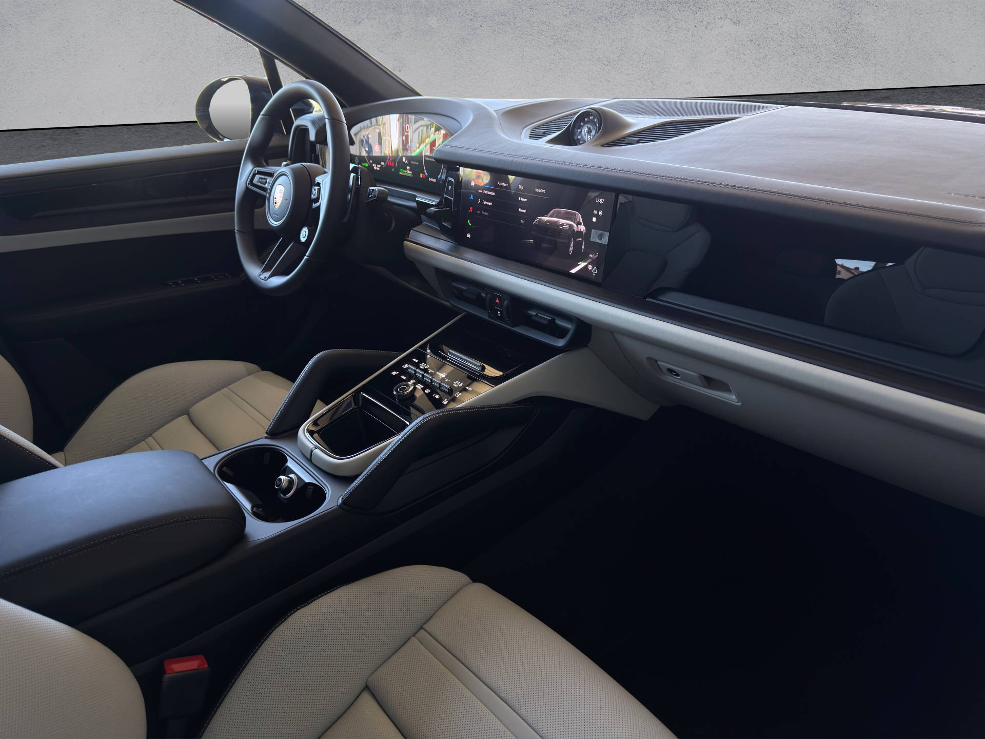 PORSCHE Cayenne S E-Hybrid Black Edition-image-7