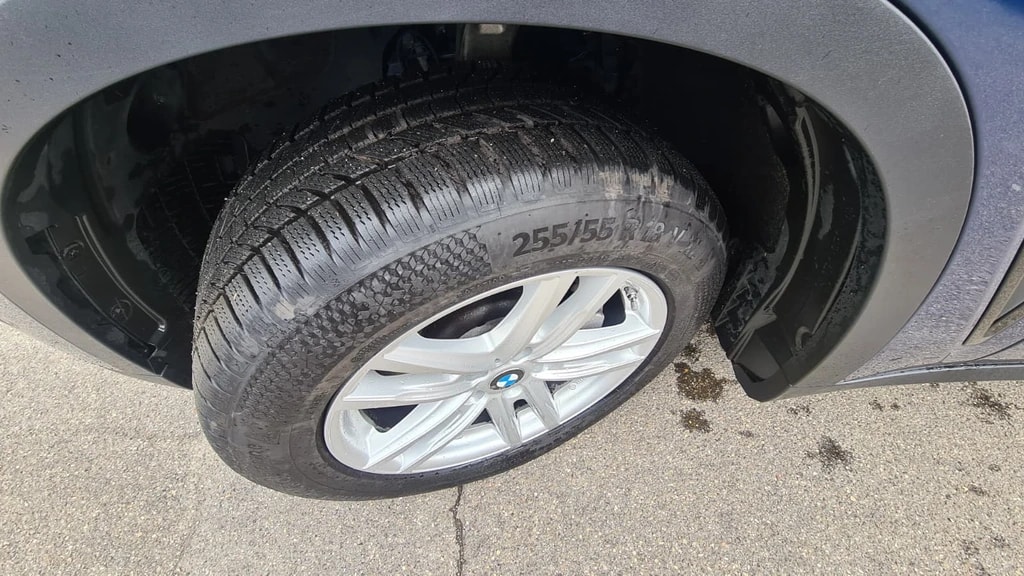BMW X5 xDrive 25d Steptronic ** 231 PS ** Voll-Leder ** Gr-Navi ** RF-Kamera ** Sitzmemory ** Sitzheizung ** Frisch Ab MFK & Service-image-16
