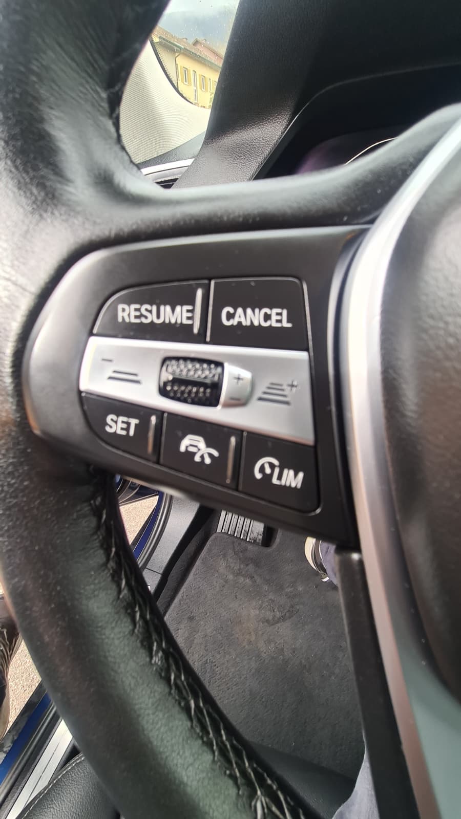 BMW X5 xDrive 25d Steptronic ** 231 PS ** Voll-Leder ** Gr-Navi ** RF-Kamera ** Sitzmemory ** Sitzheizung ** Frisch Ab MFK & Service-image-11