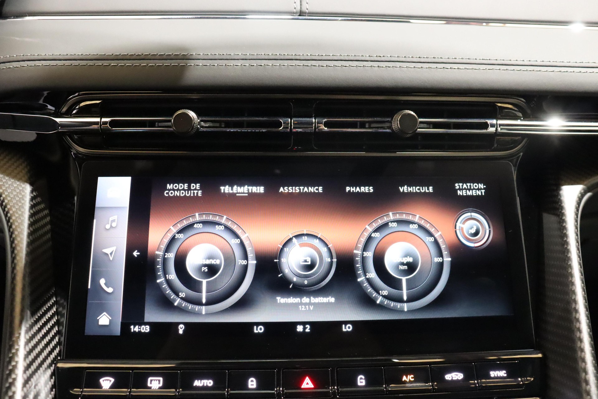 ASTON MARTIN DB12 Coupé 4.0 S V8 Bi-Turbo-image-17